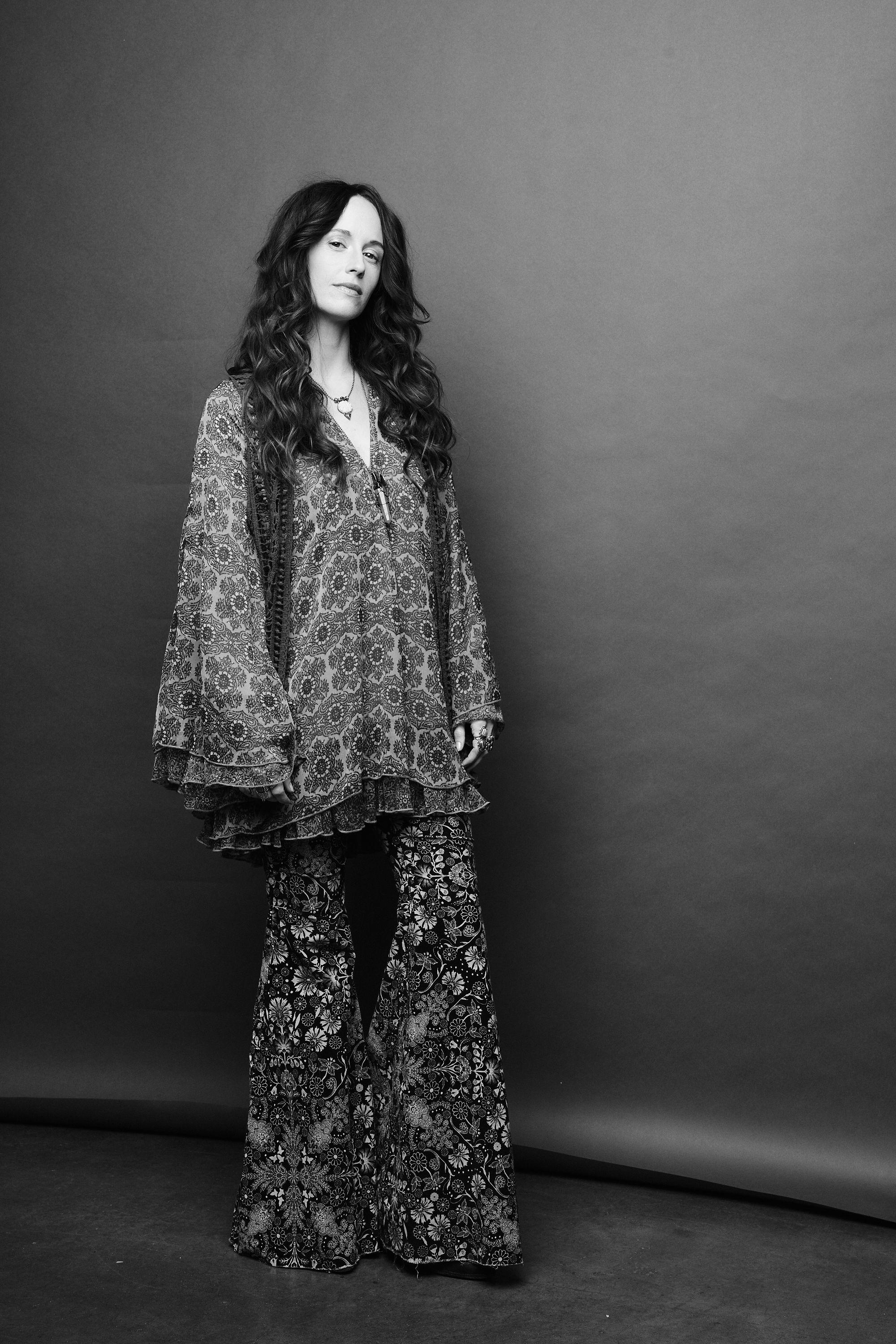 actor Megan Hensley large photo