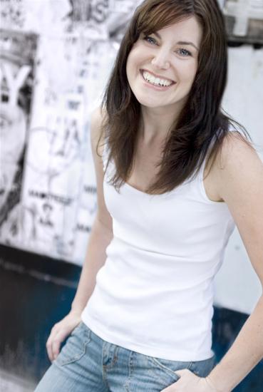 actor Kelleigh Miller large photo