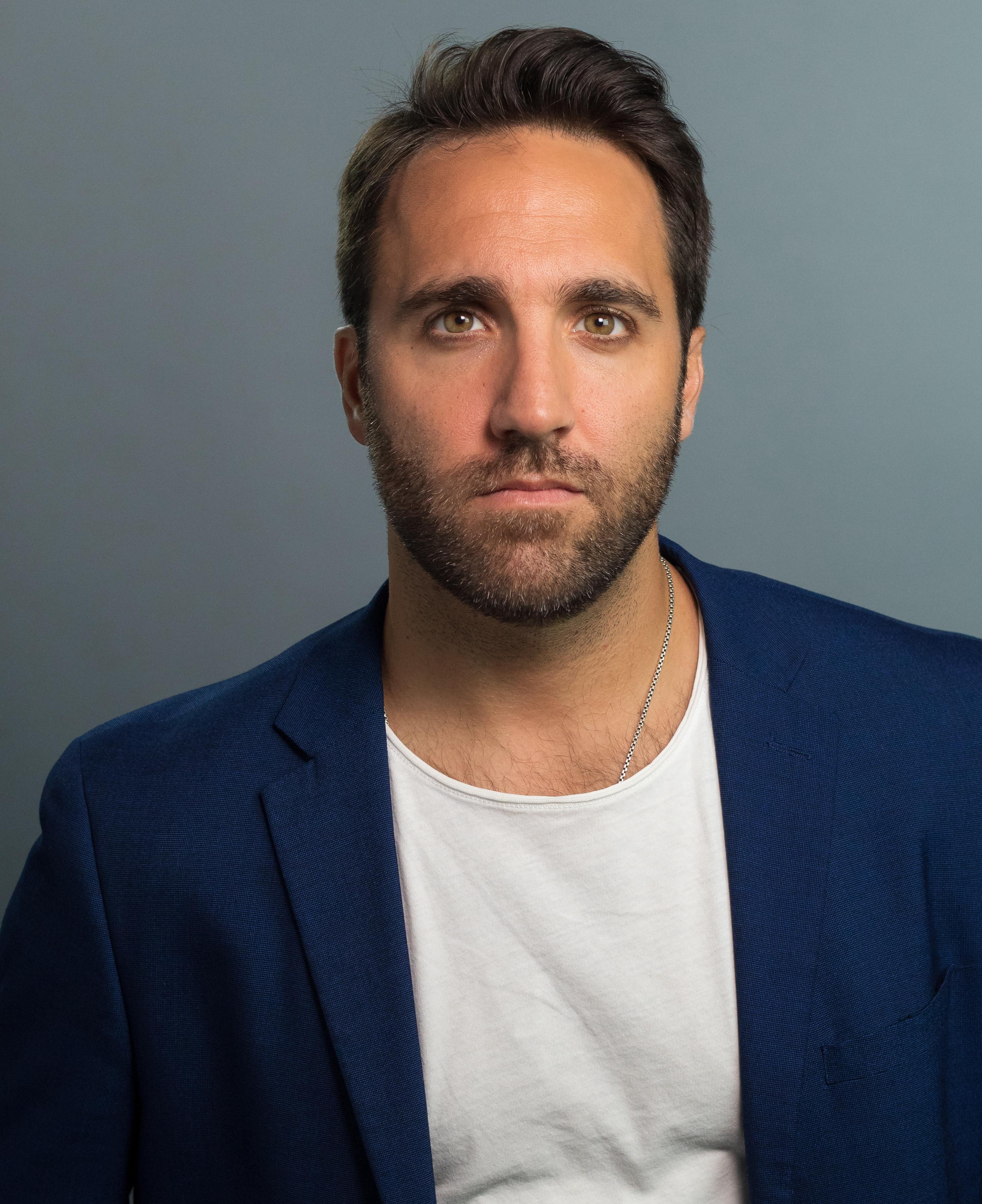 actor Ross Gallo large photo