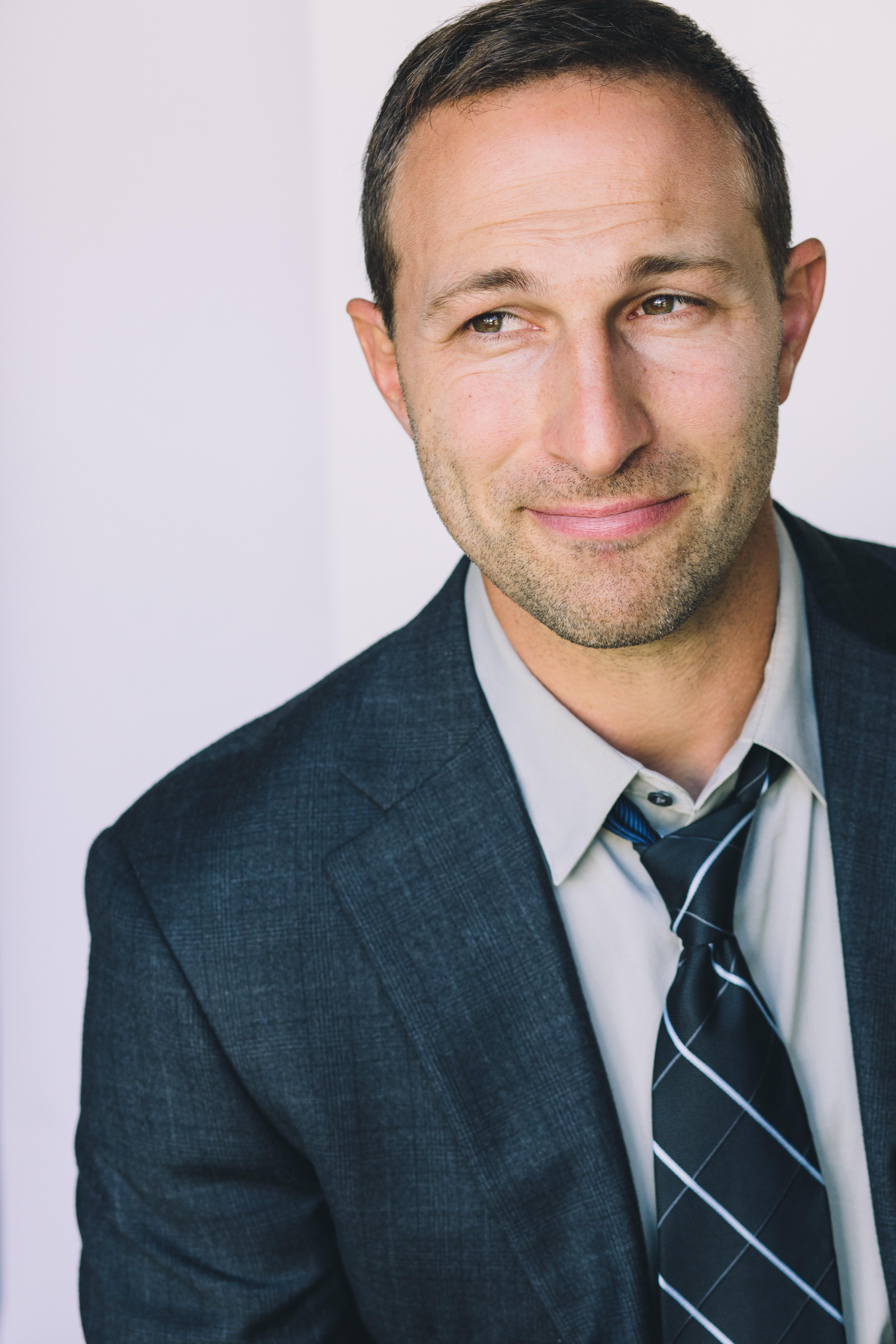 actor Ori Kalmus large photo