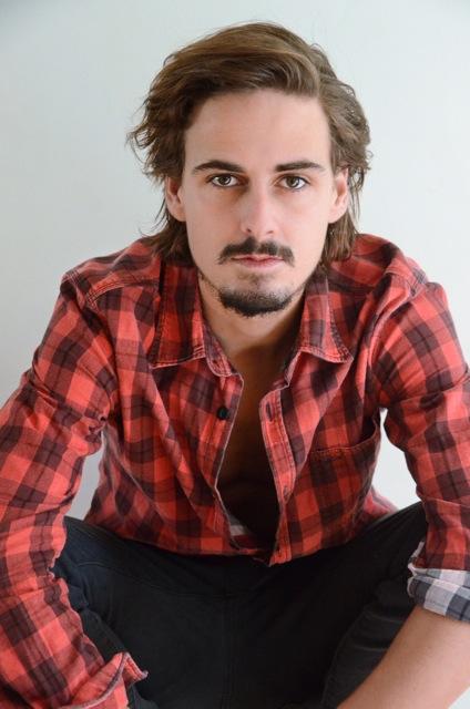 actor Nestor Aaron Absera large photo