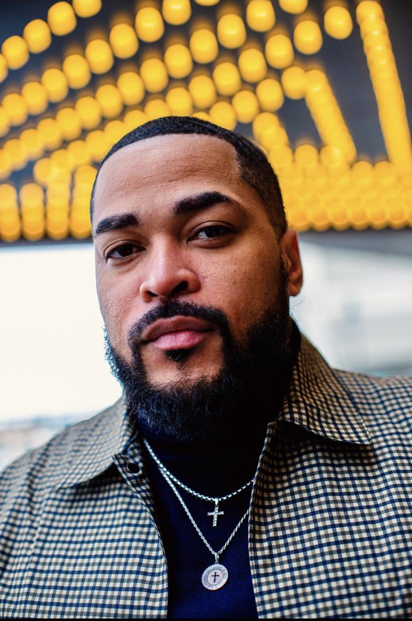 actor Demaris Harvey large photo