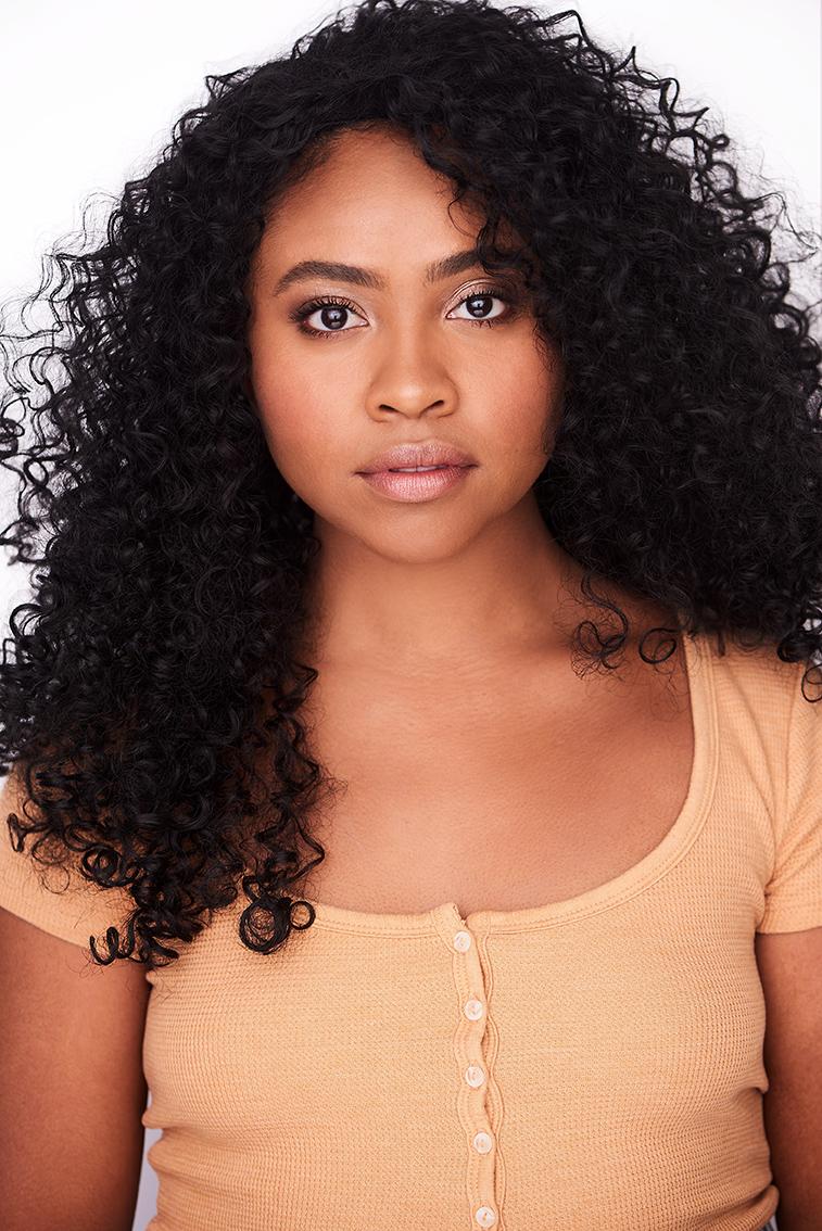 actor Keyara Milliner large photo