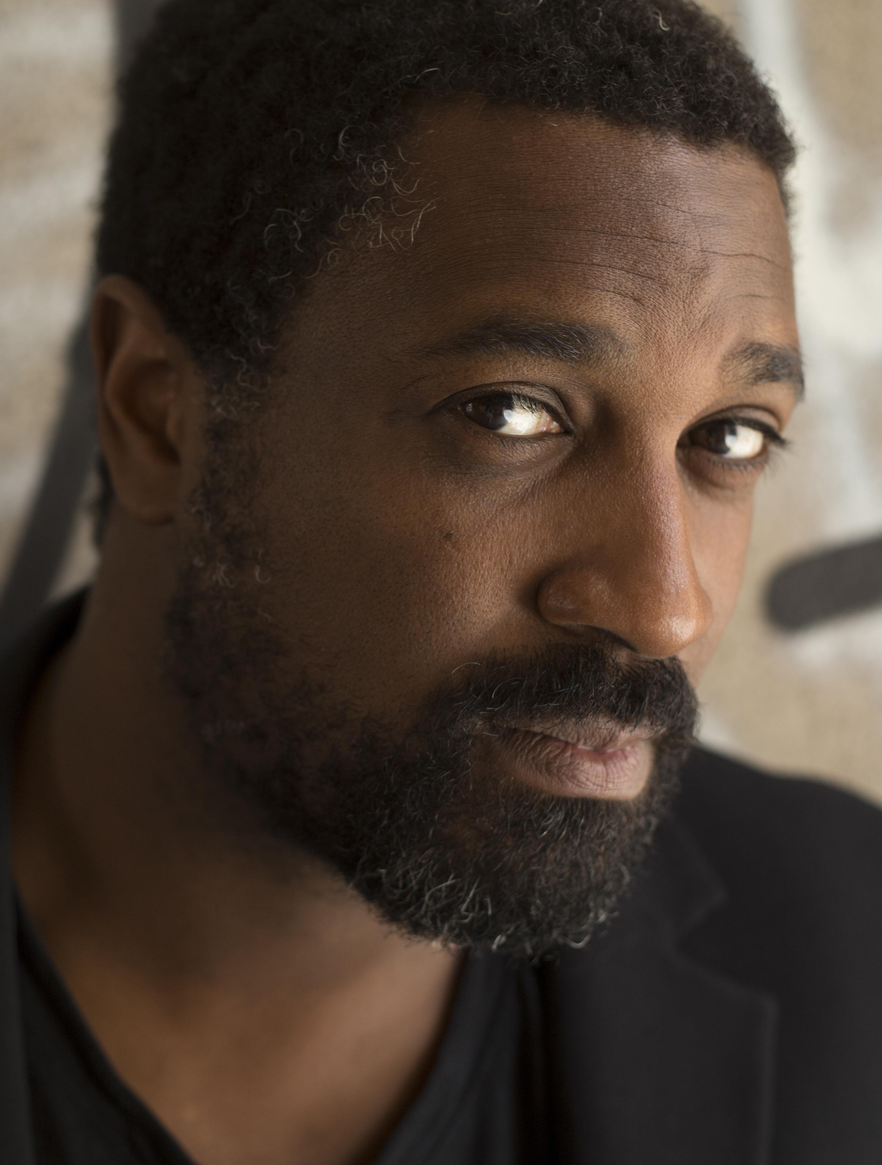 actor Daniel Njo Lobé large photo