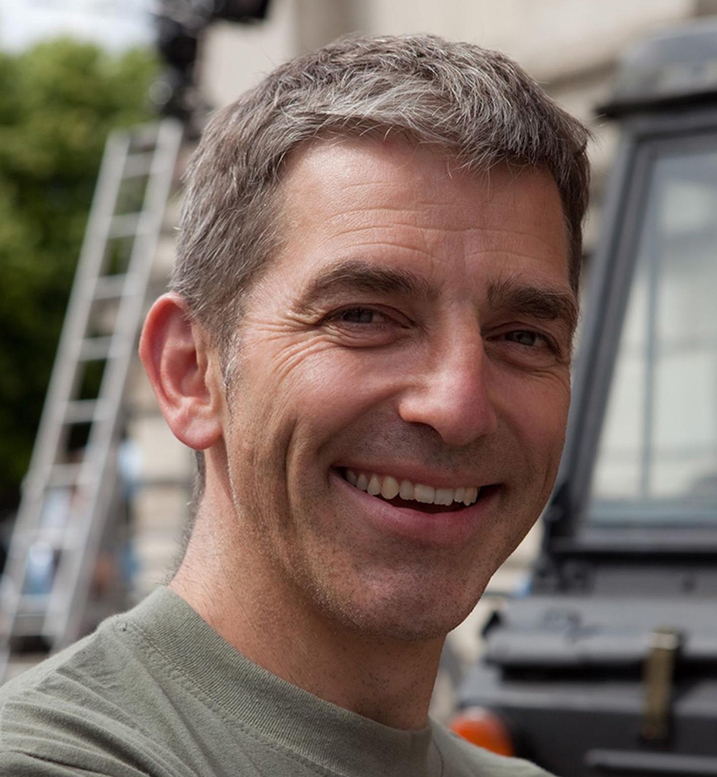 actor Luke Walton large photo