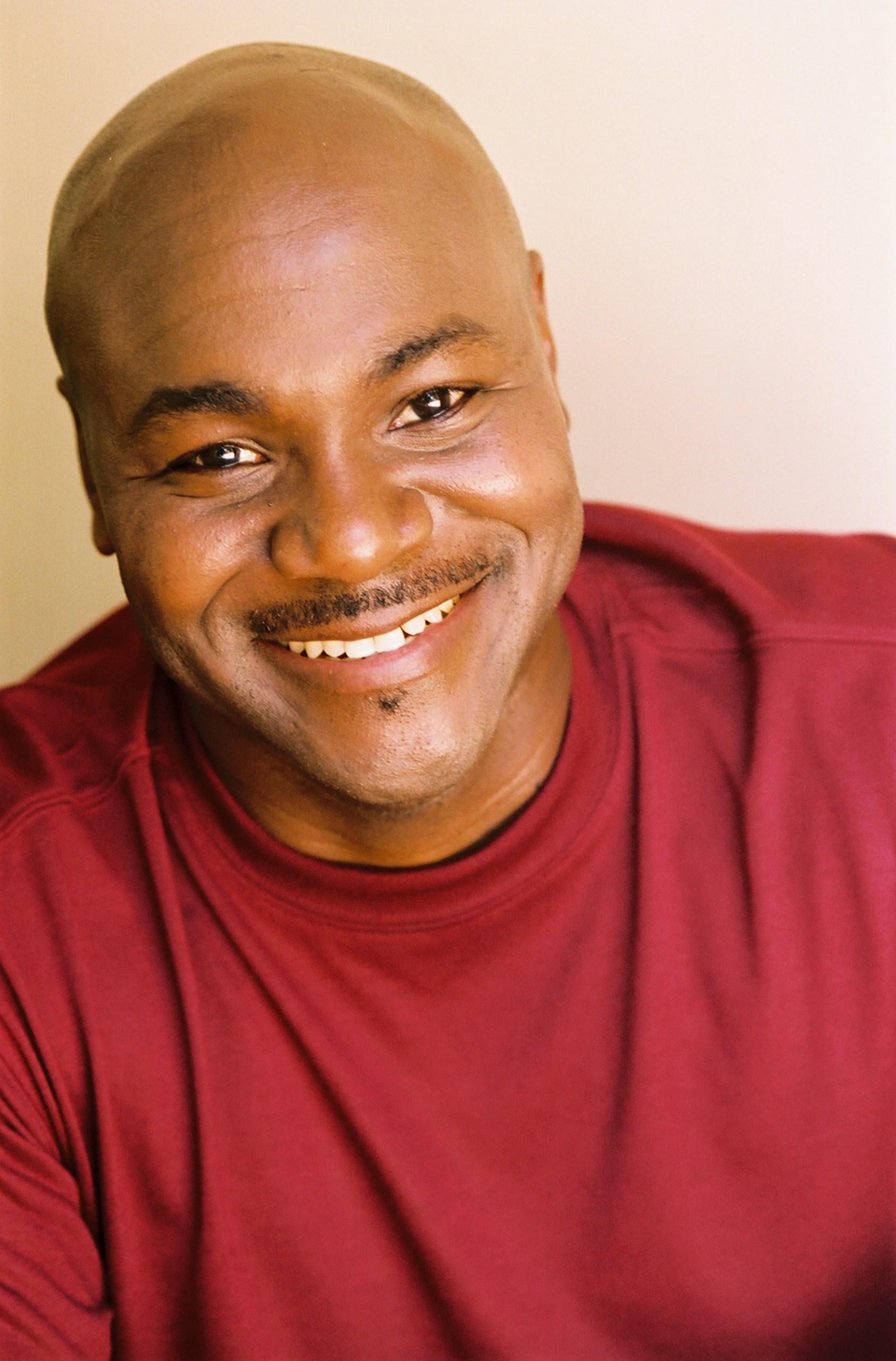 actor Dean Austin large photo