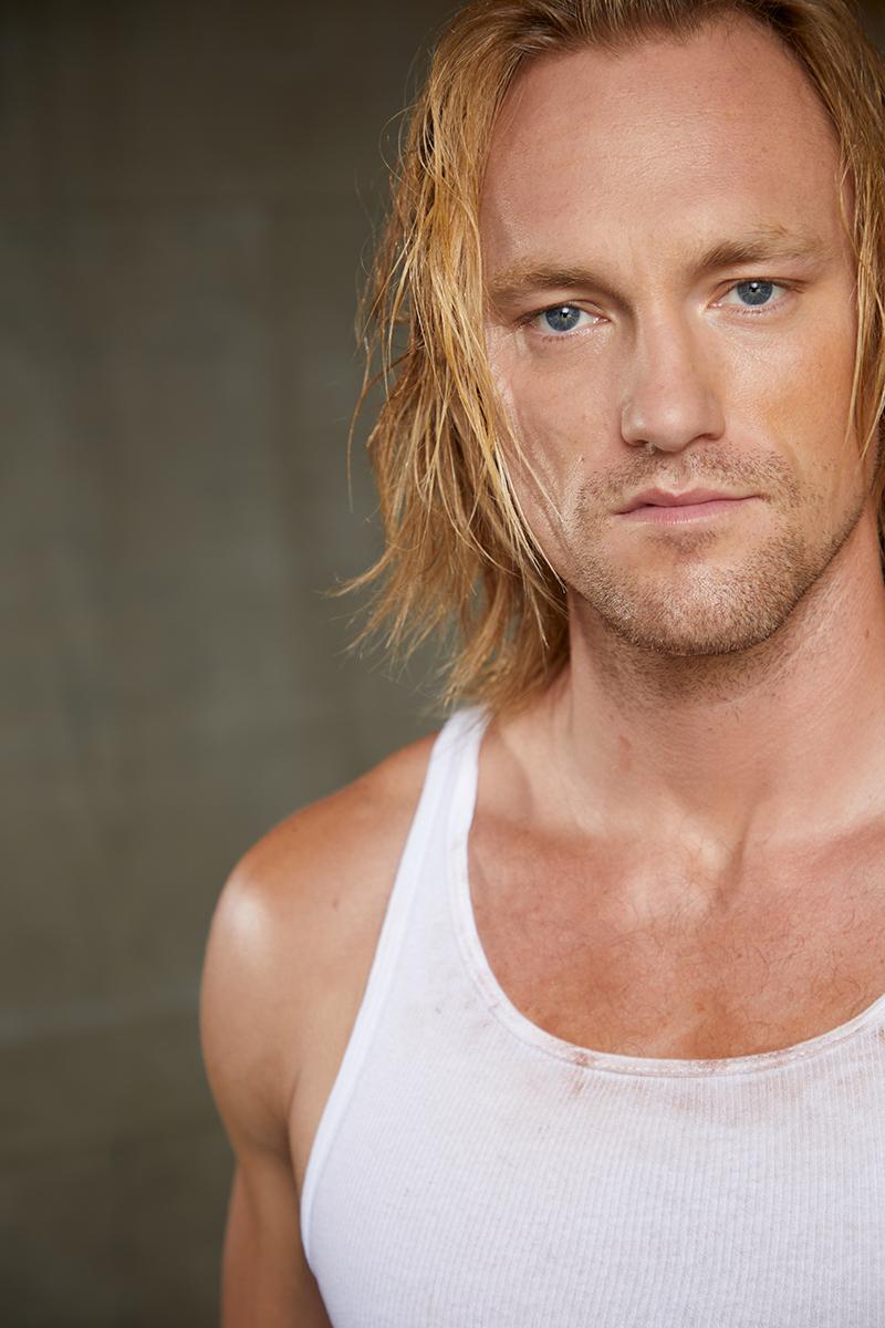 actor Max Carpenter large photo