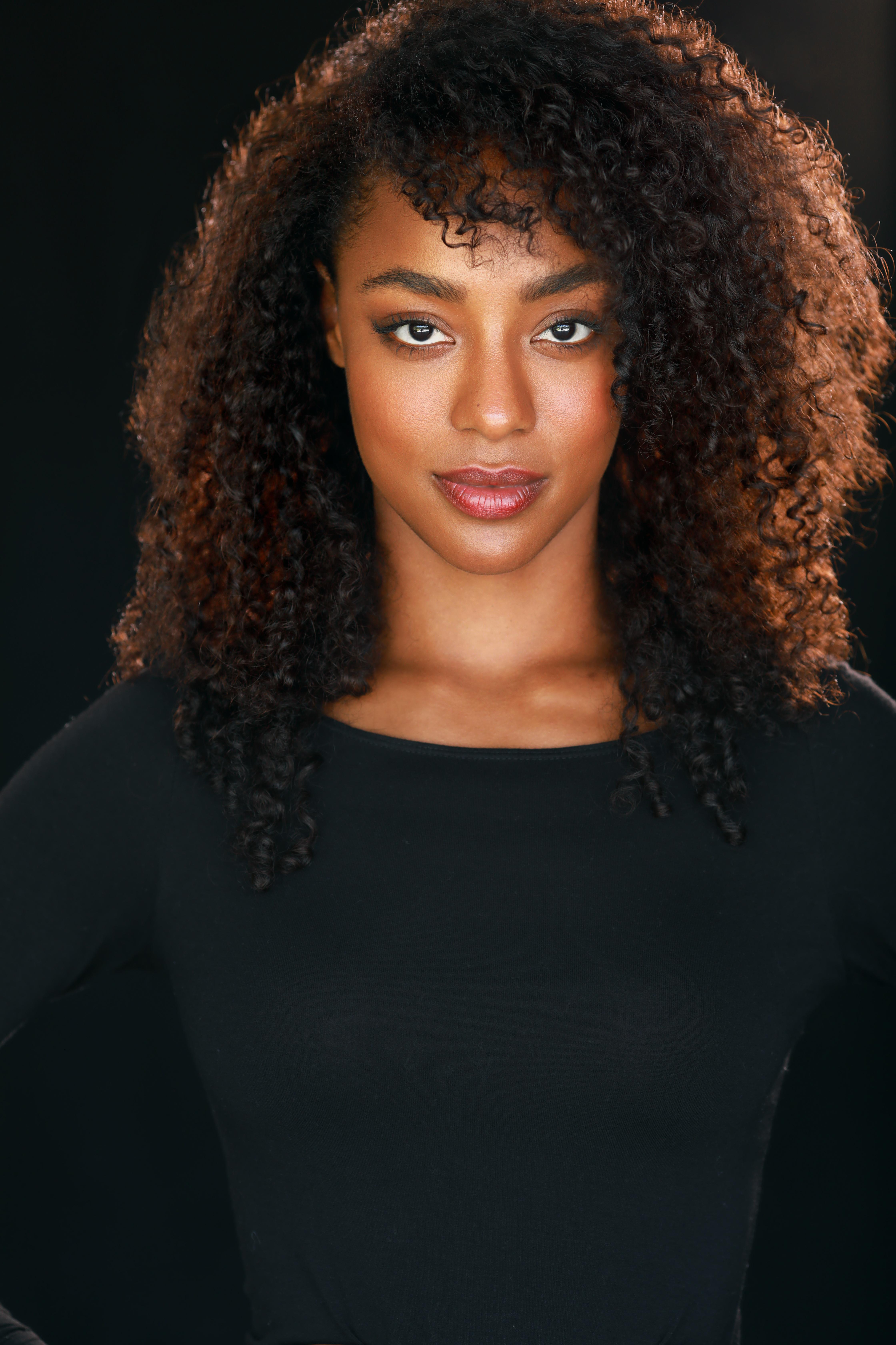 actor Ella Kweku large photo