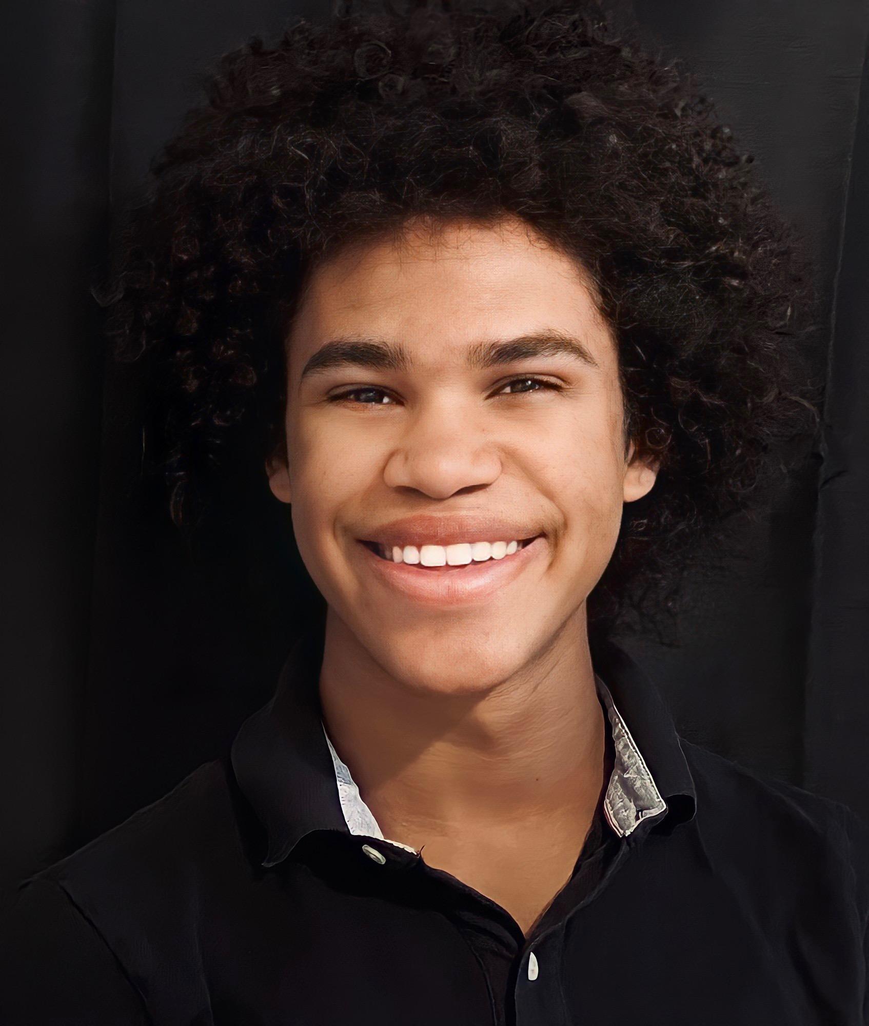 actor Dieter Lische-Parkes large photo