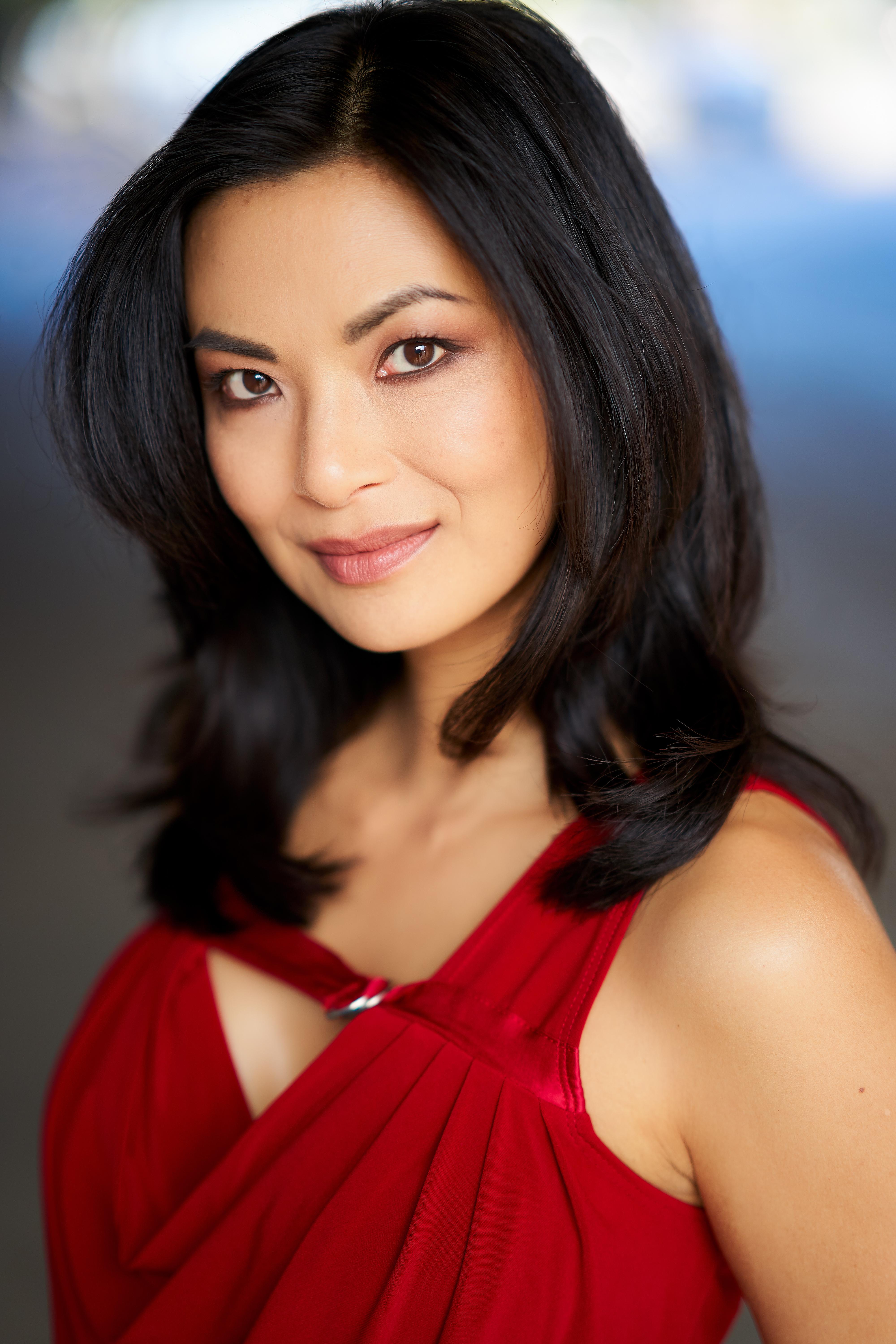 actor Jane Park Smith large photo