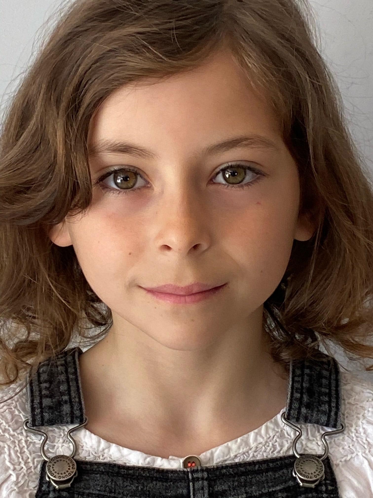 actor Lorelei Winterfrost large photo