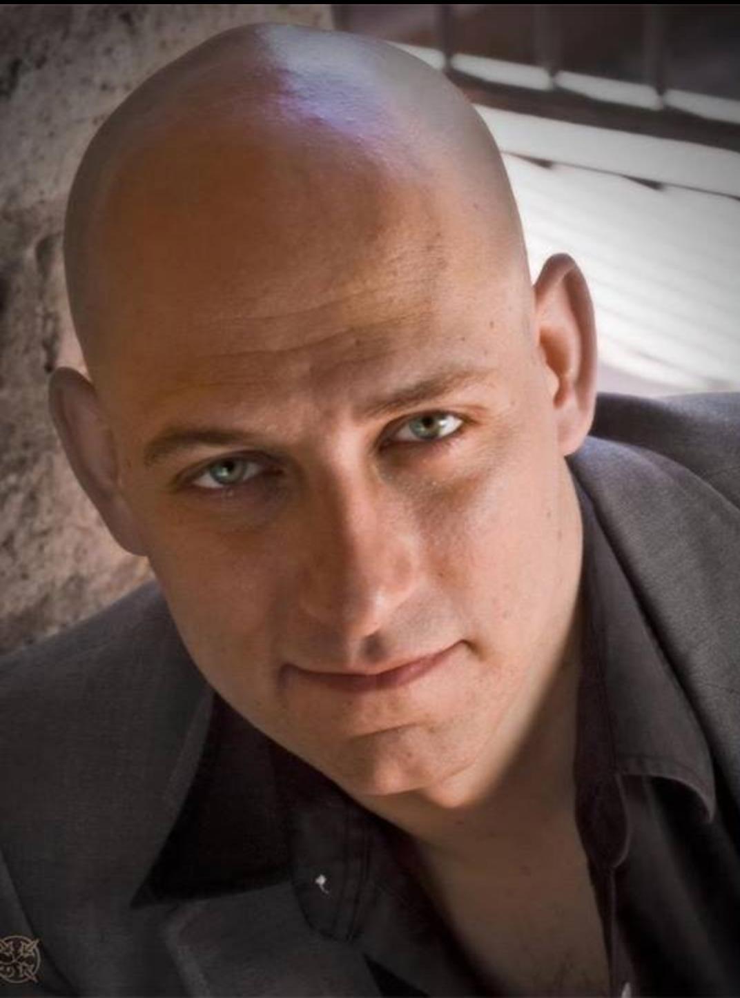 actor Jack Lutz large photo