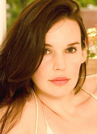 actor Molly Griffith large photo