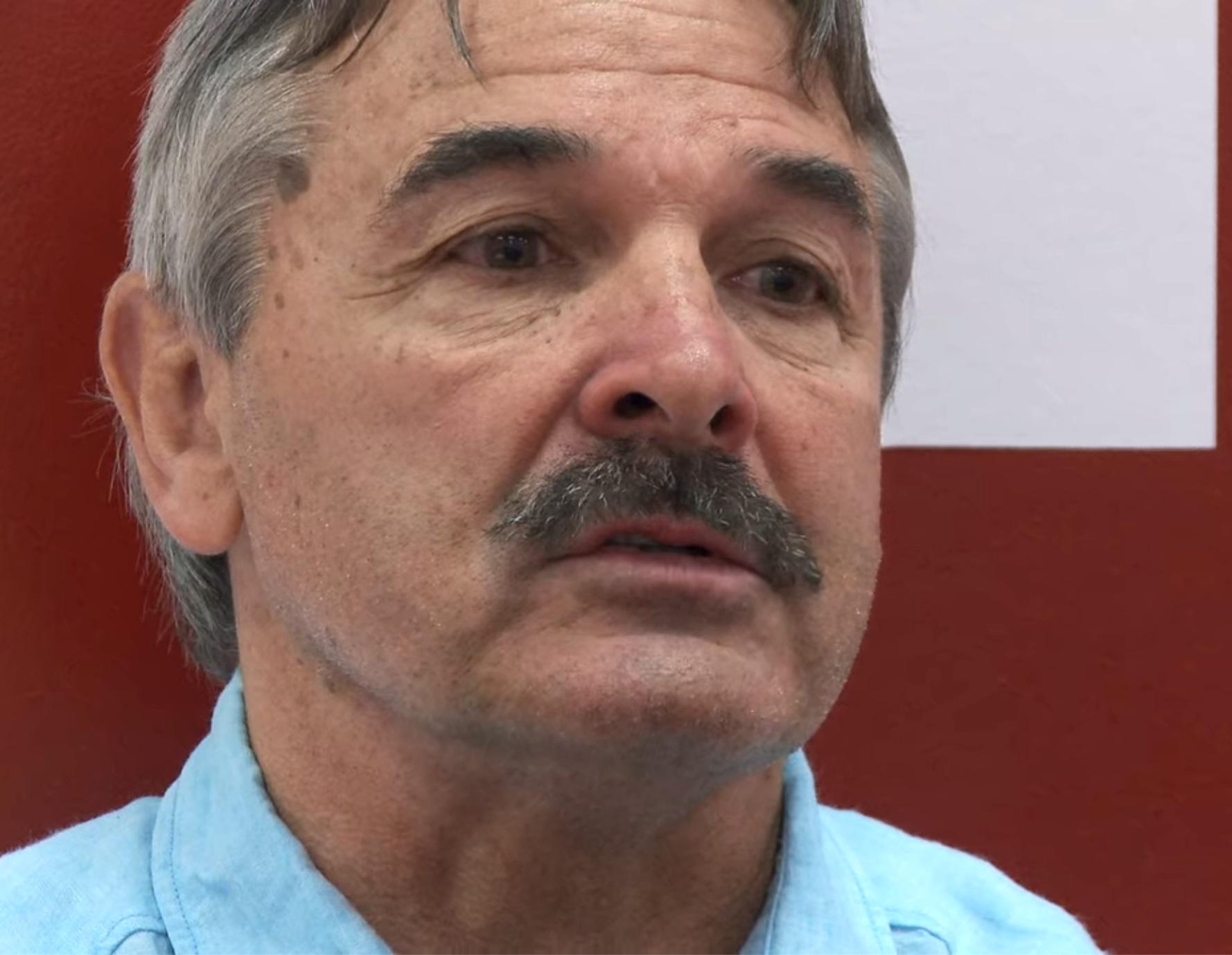 actor Jim Humphrey large photo