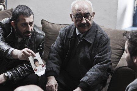 actor Sener Sen large photo