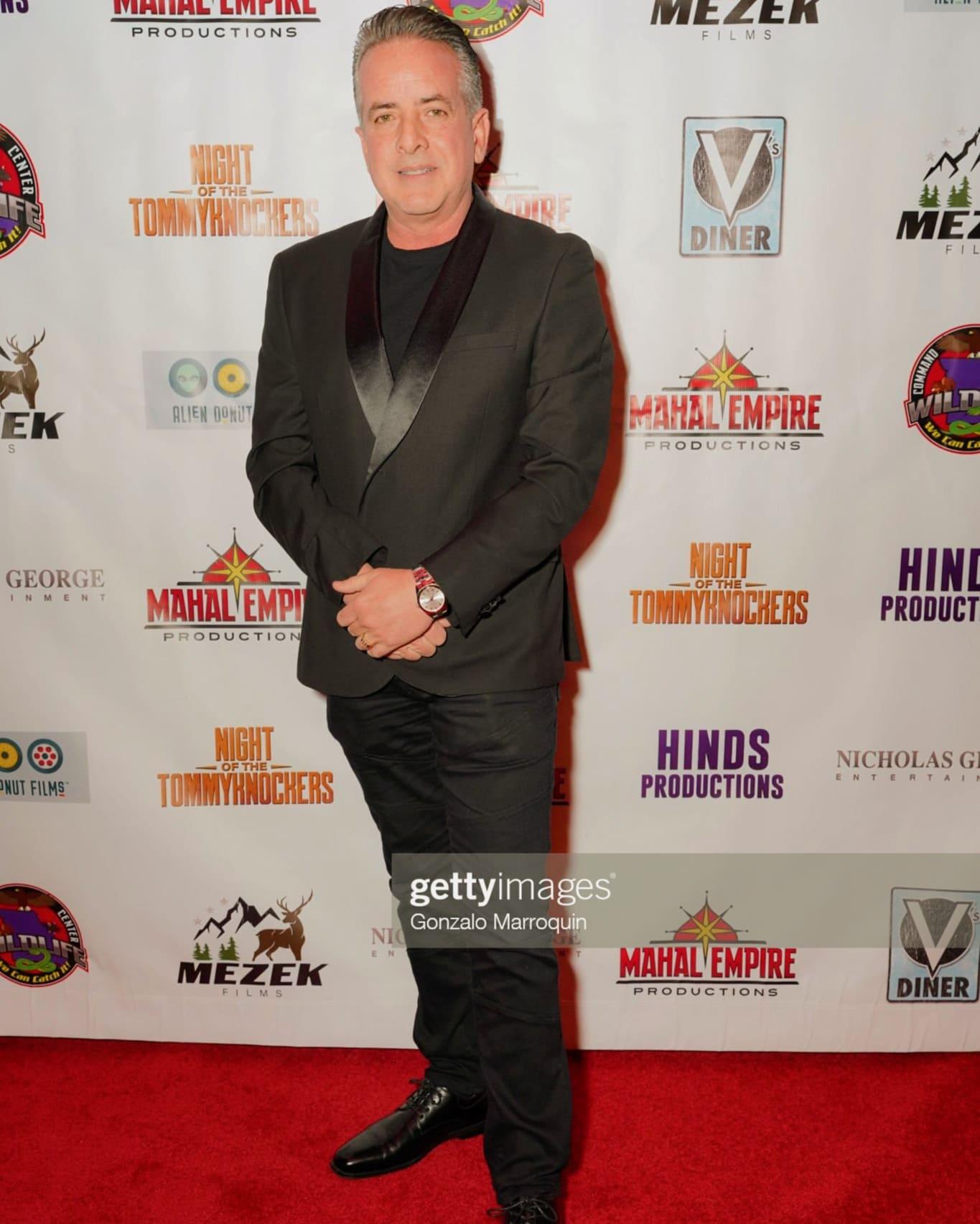 actor Mark Anthony Cox large photo