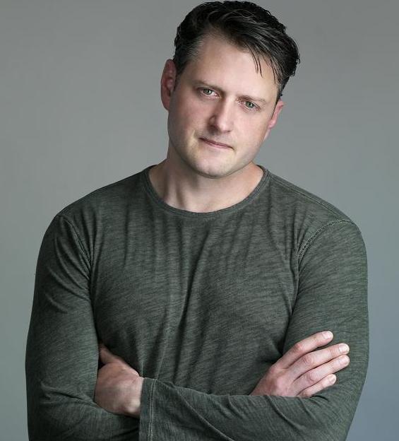 actor Gregory Morley large photo