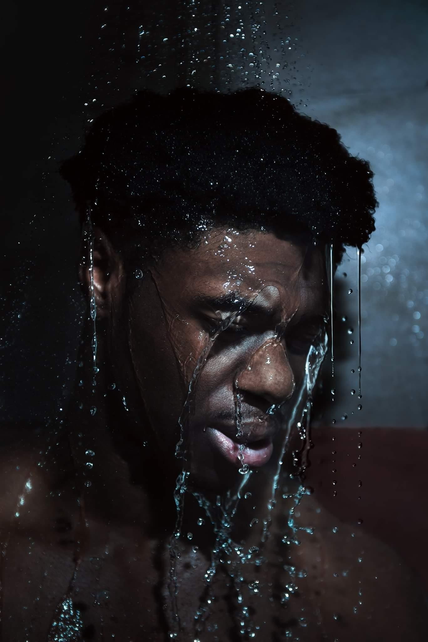 actor Daniel Larkai large photo