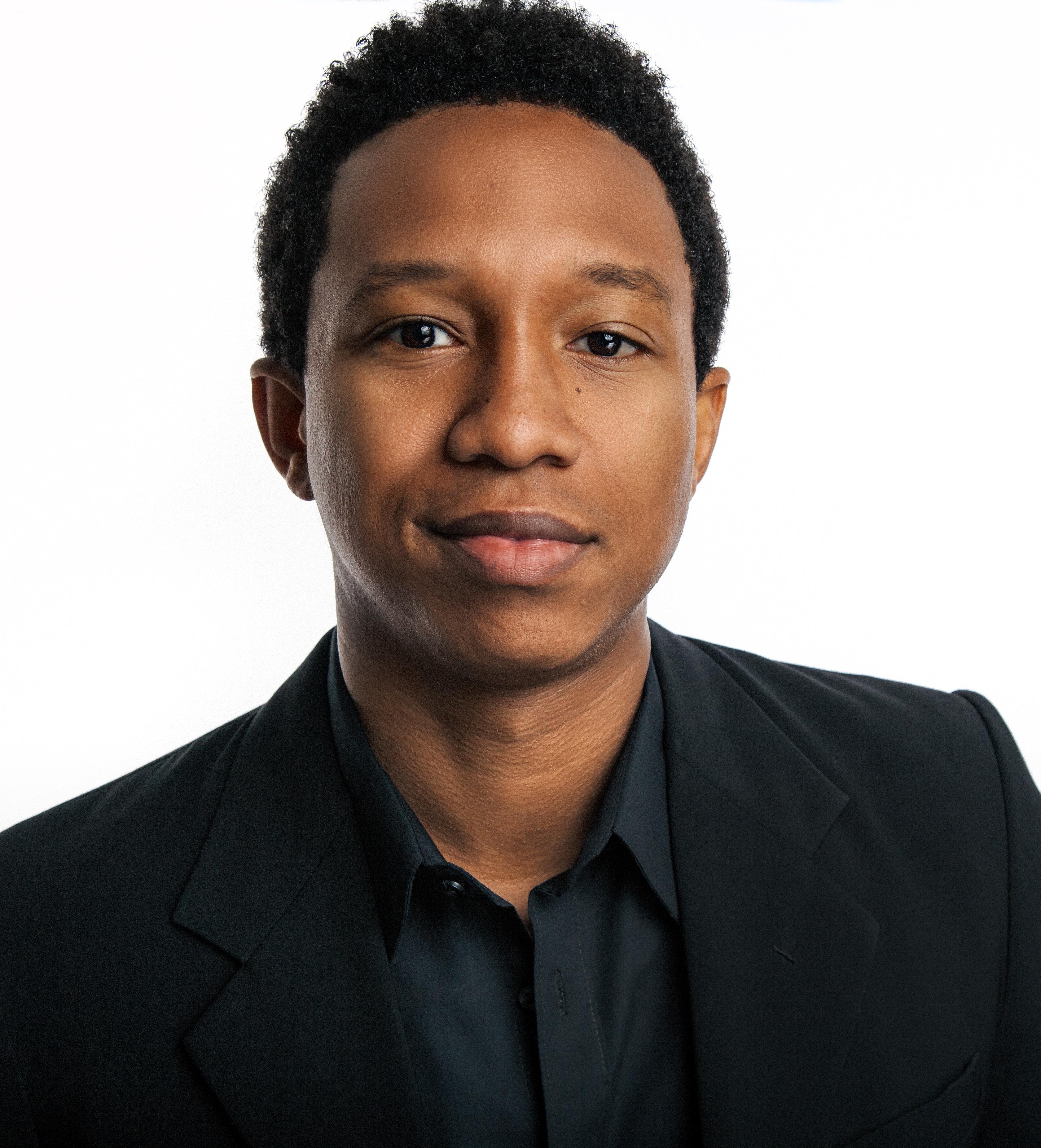 actor James Edward Shippy large photo