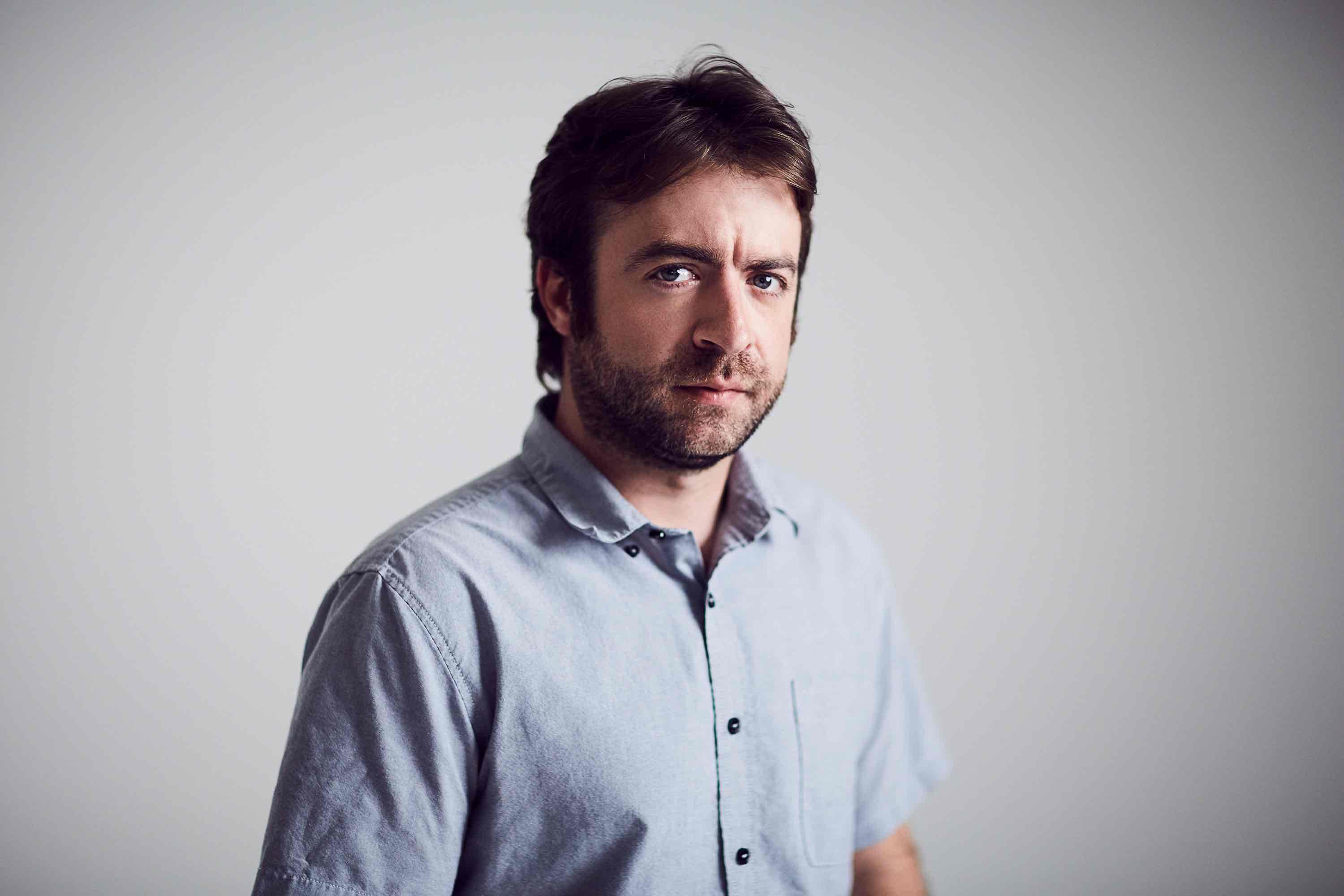 actor Derek Waters large photo