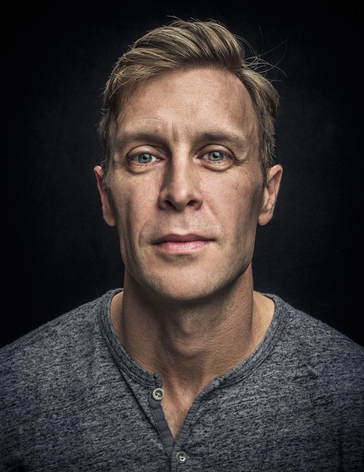 actor Graham Gordy large photo