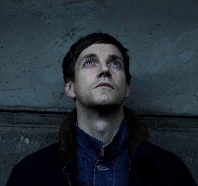 actor Emmet Kirwan large photo