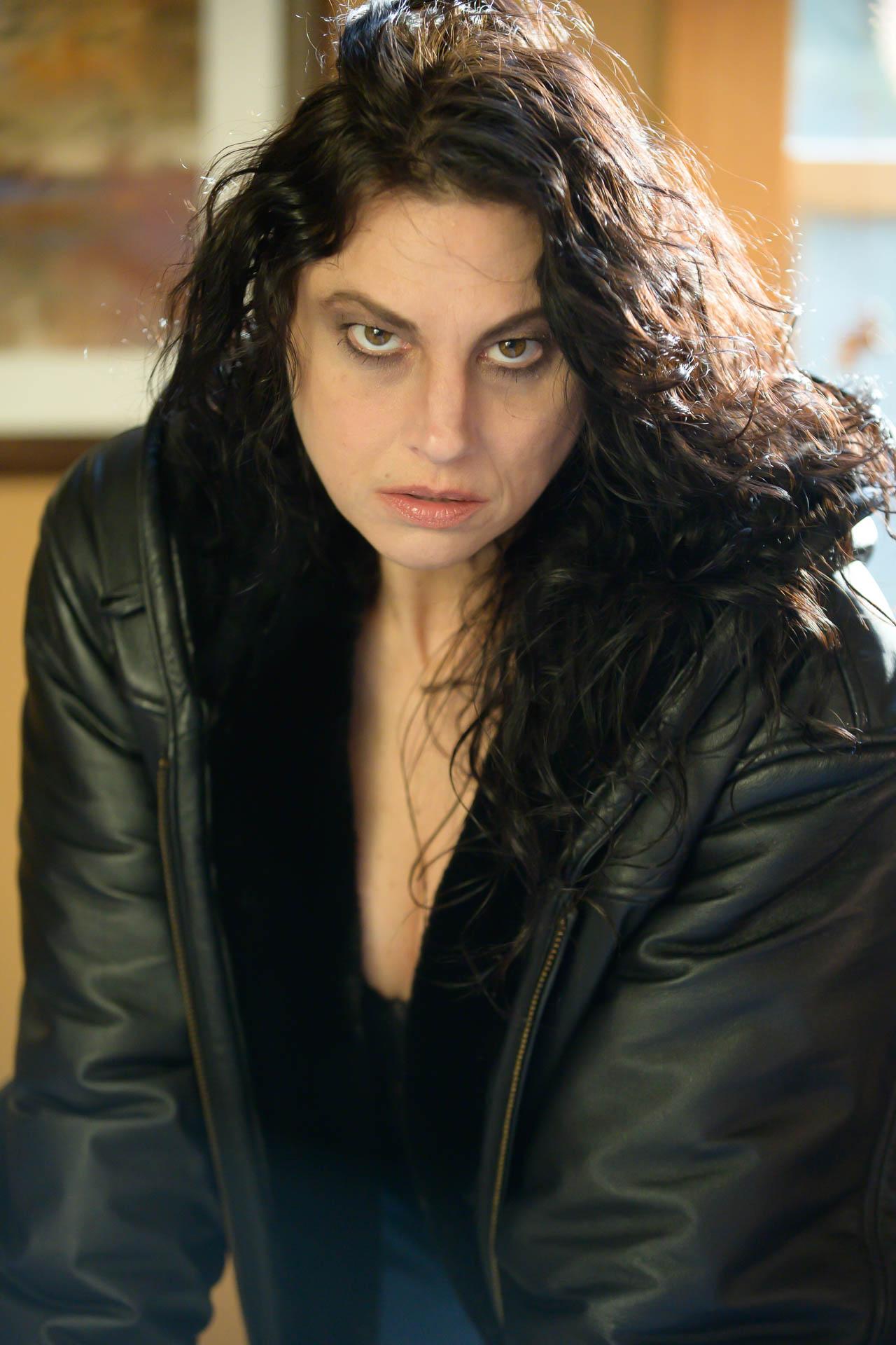 actor Mindy Dougherty large photo