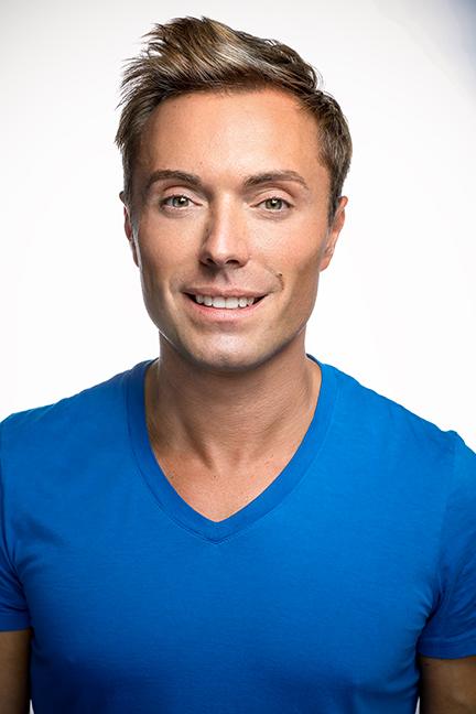 actor Johnny Hebda large photo