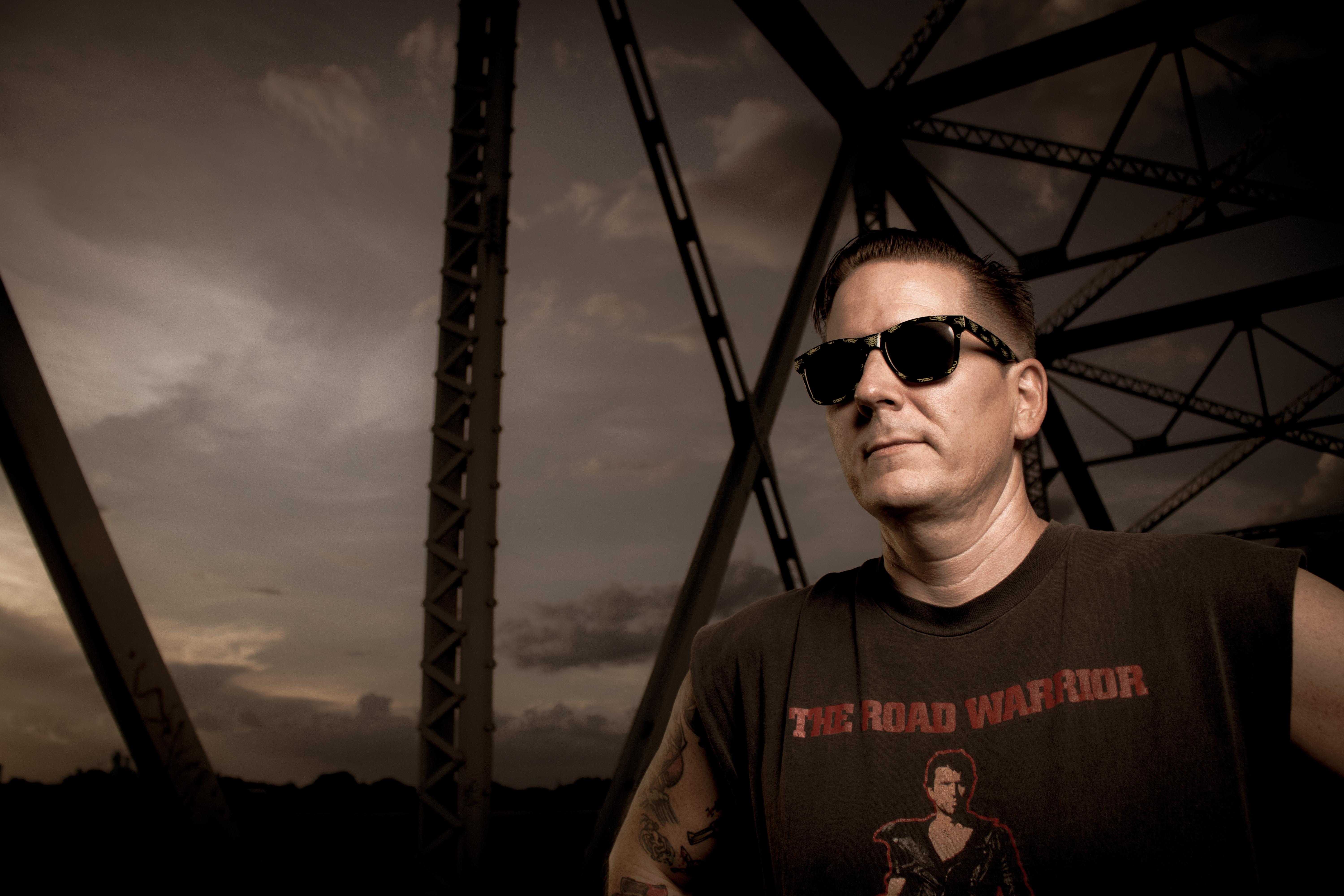 actor Brian R Nixon large photo