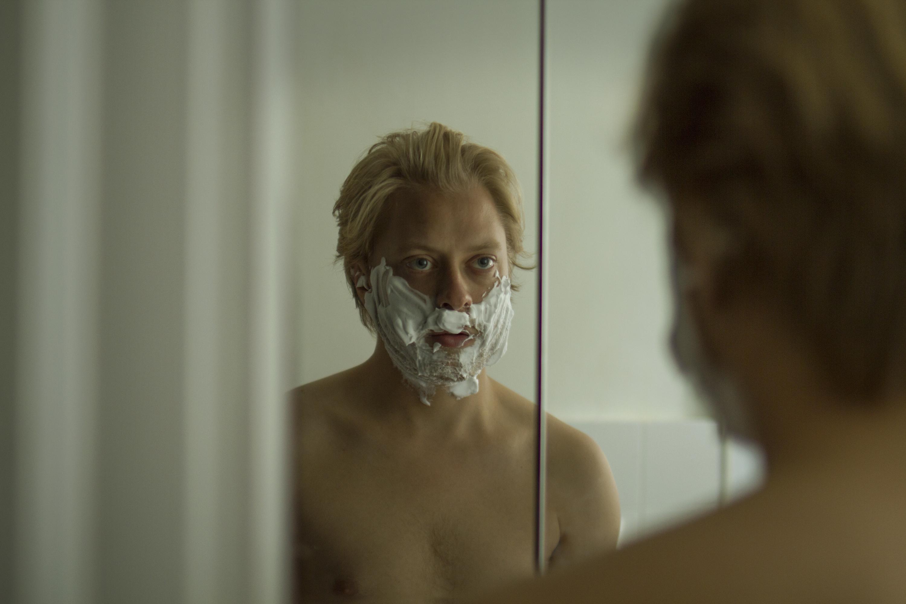 actor Guillaume Lambert large photo