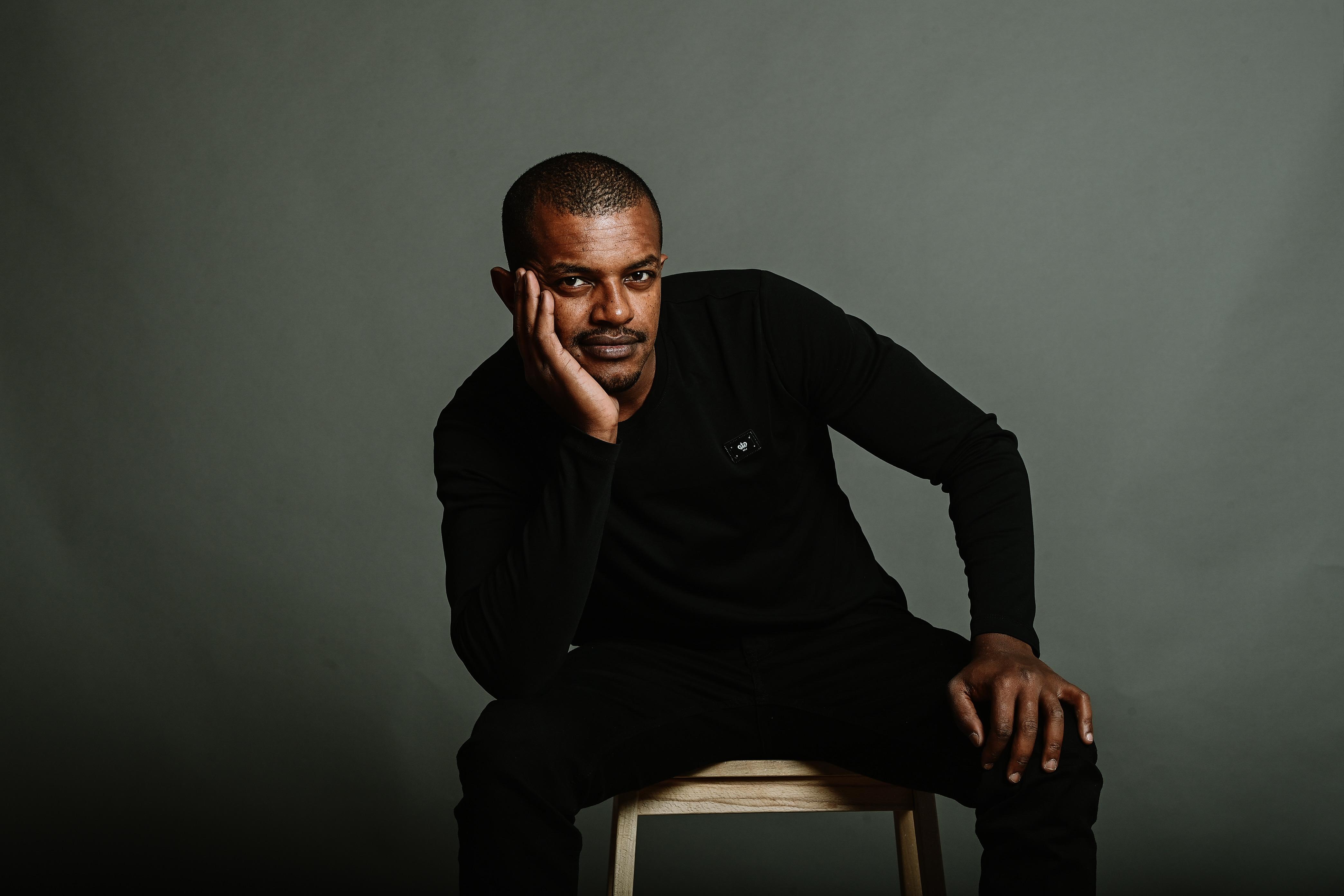 actor Adi Alamo large photo