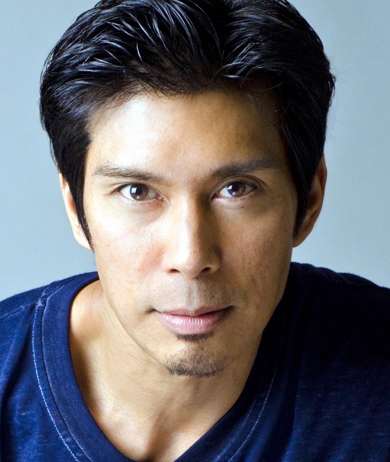 actor Keo Woolford large photo