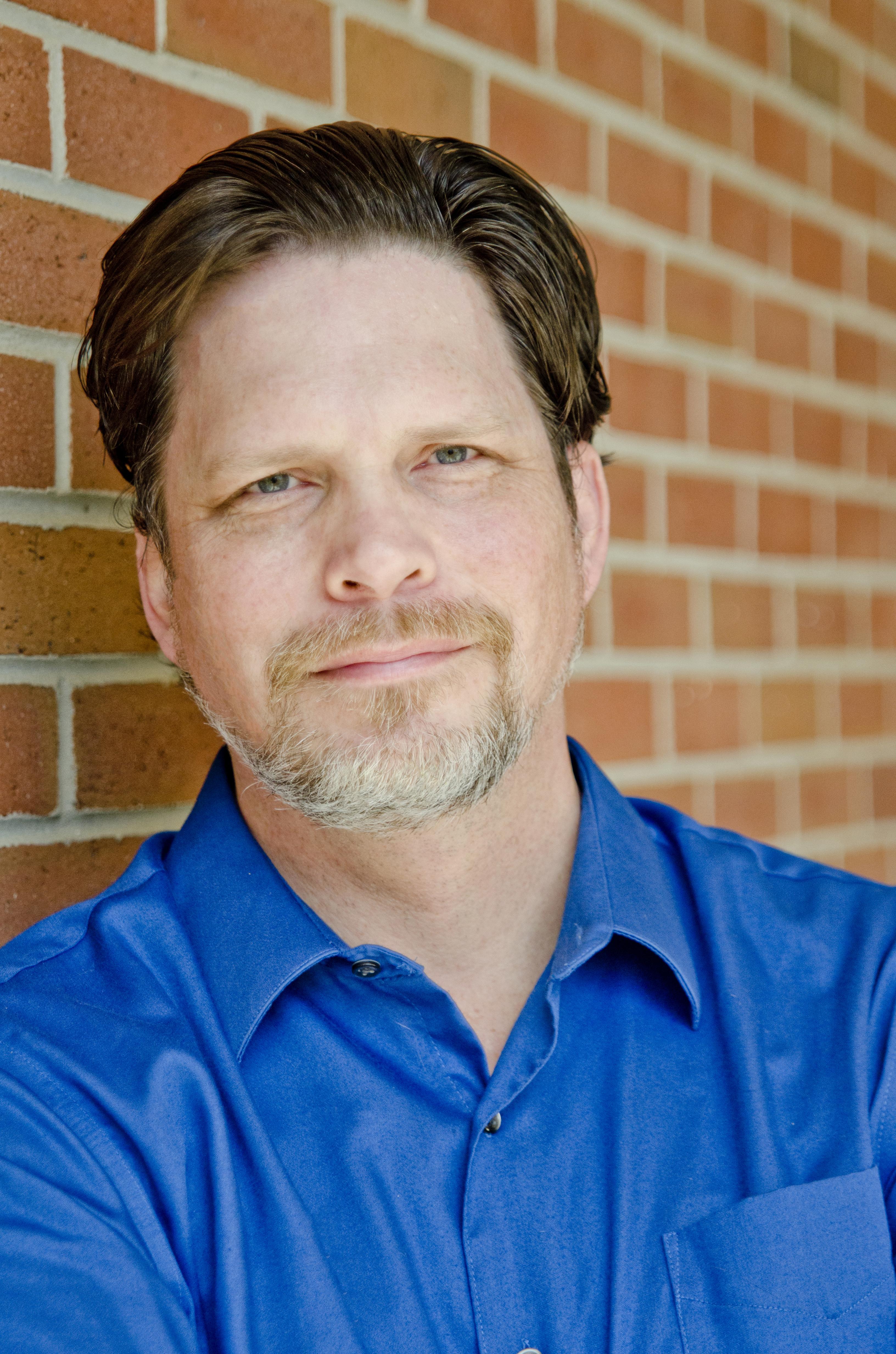 actor Michael Patrick Carney large photo