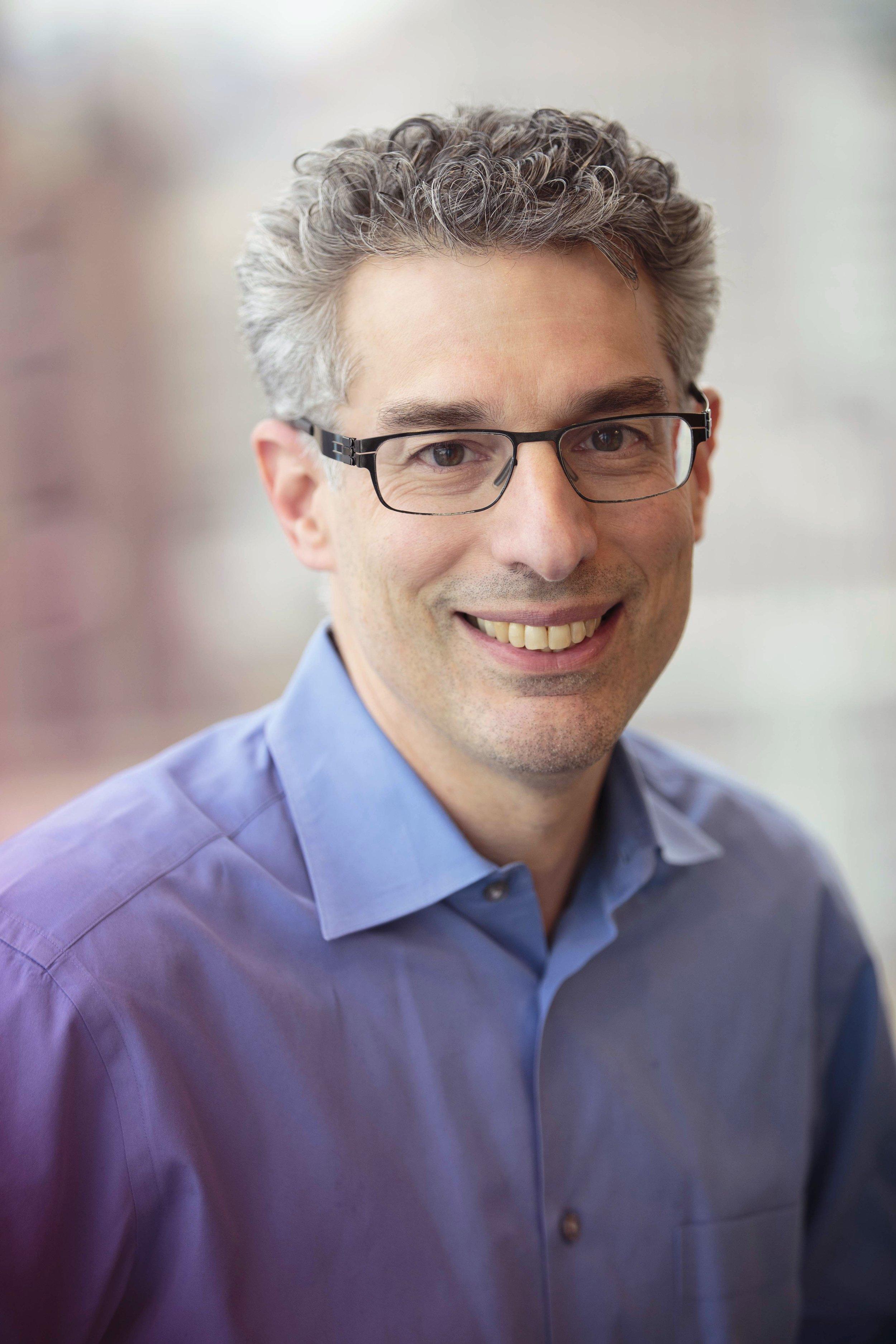 actor Robert Safian large photo