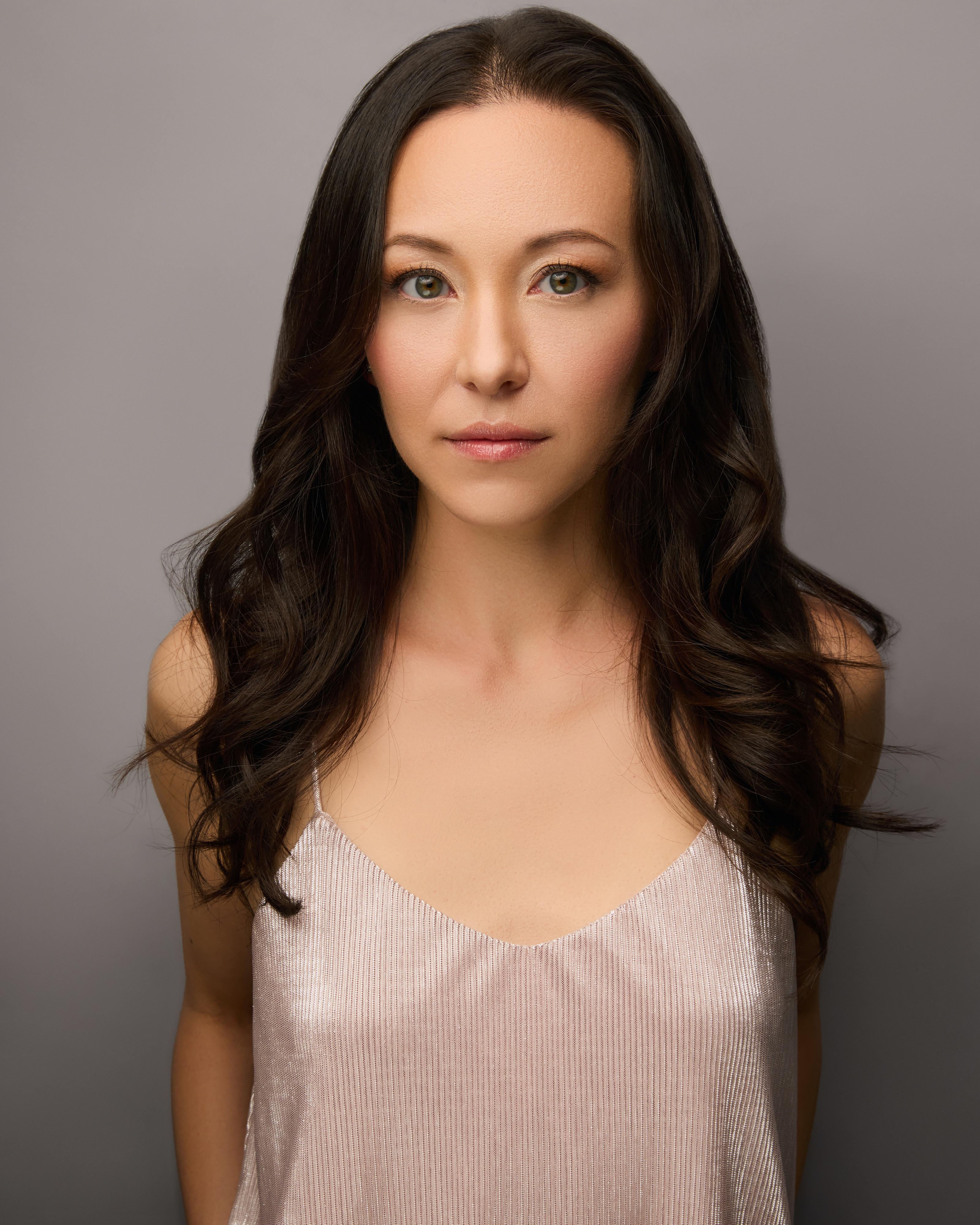 actor Tara Elizabeth Cho large photo