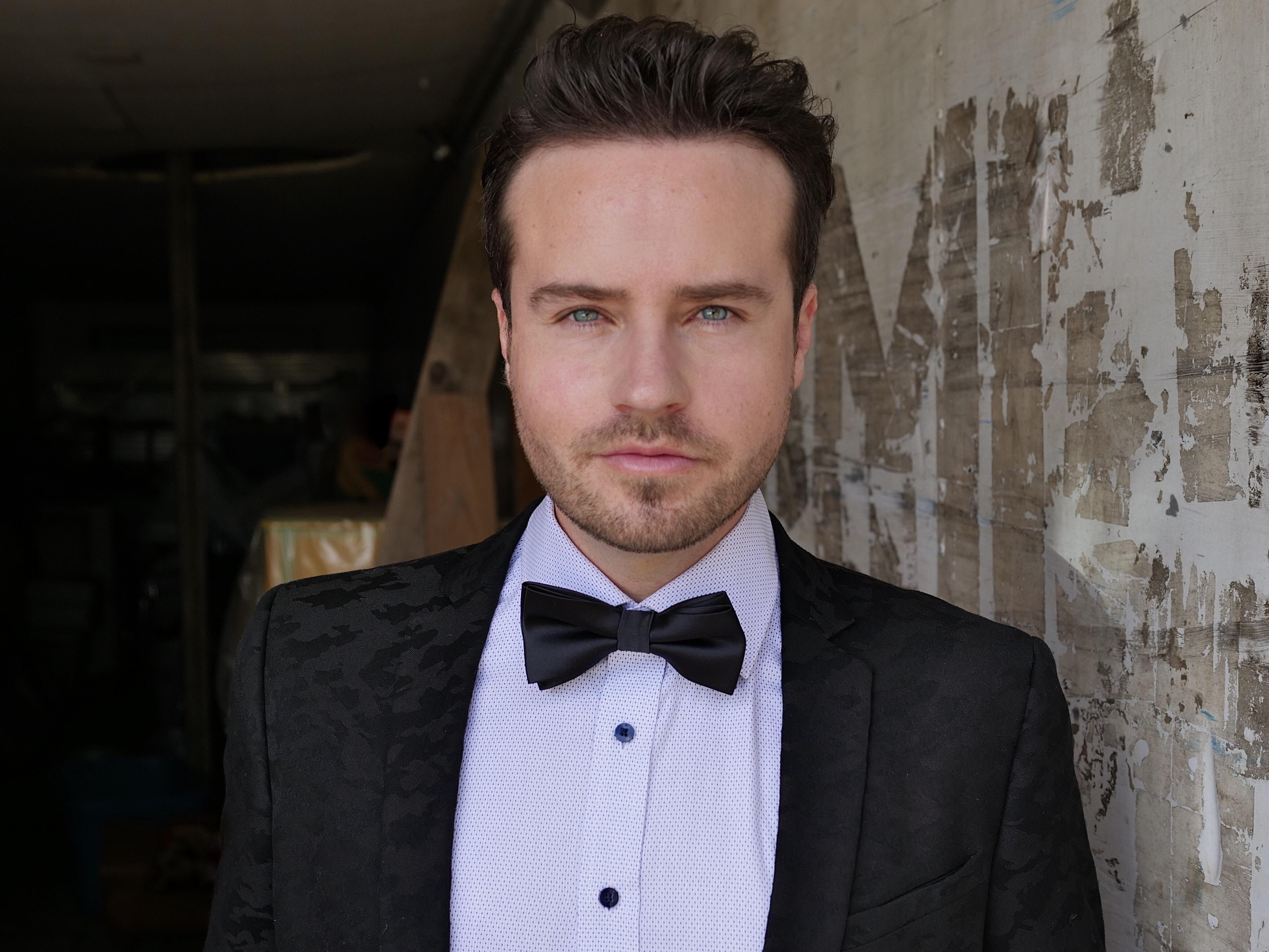 actor Brandon Ludwig large photo