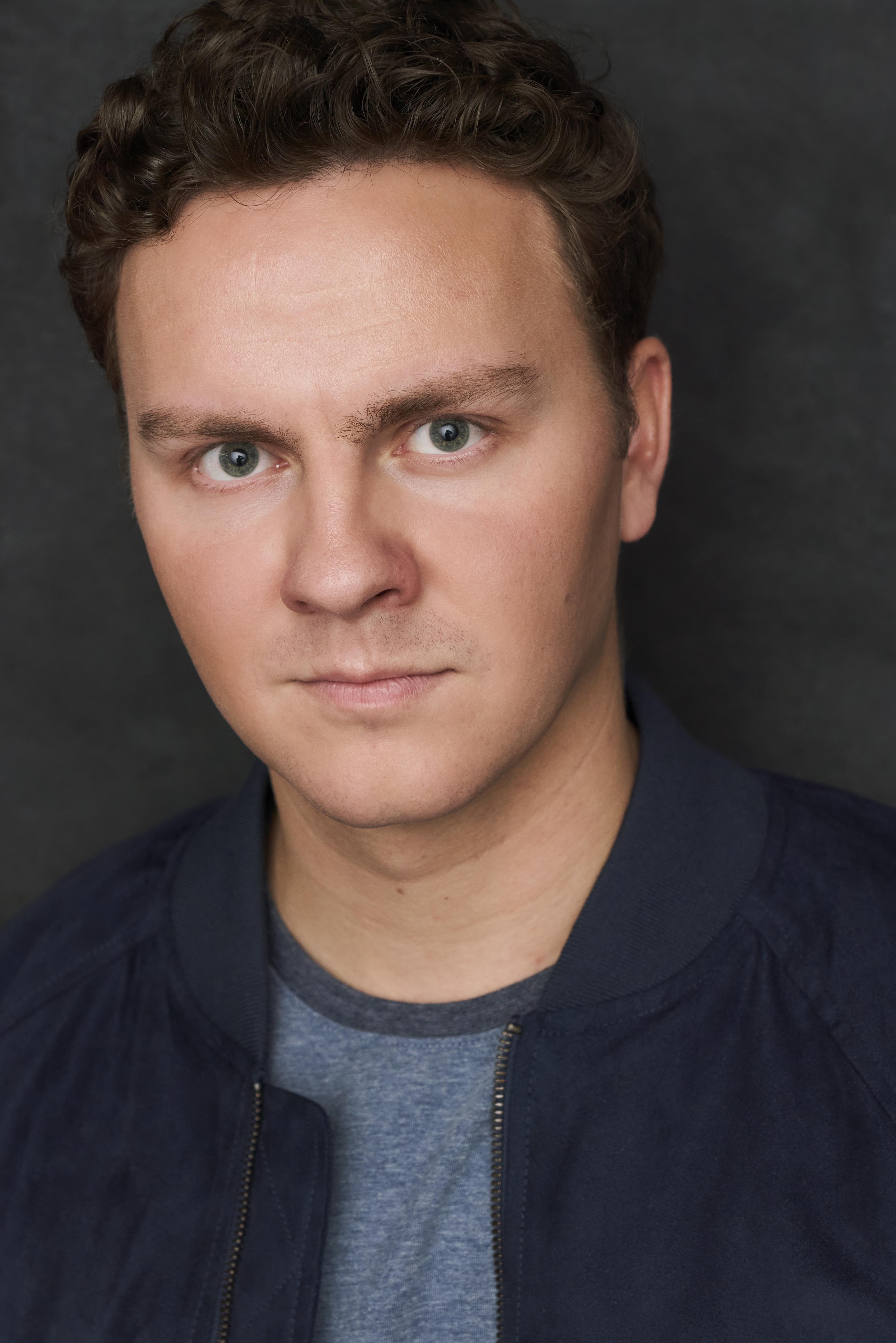 actor Grant Pfost large photo