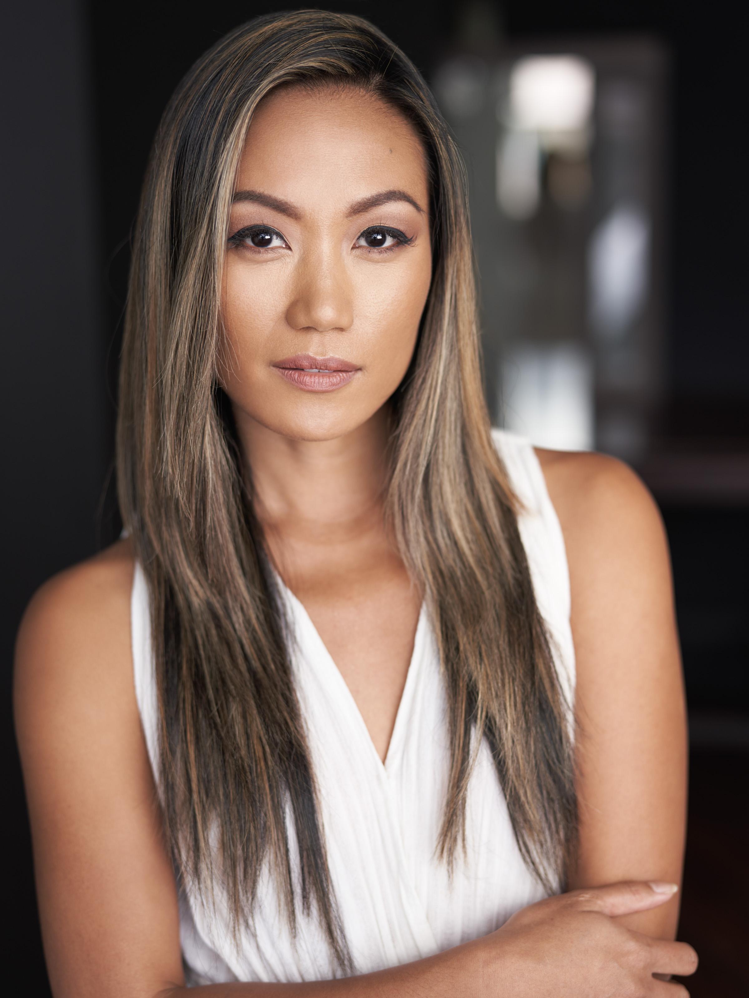 actor Sheena Reyes large photo