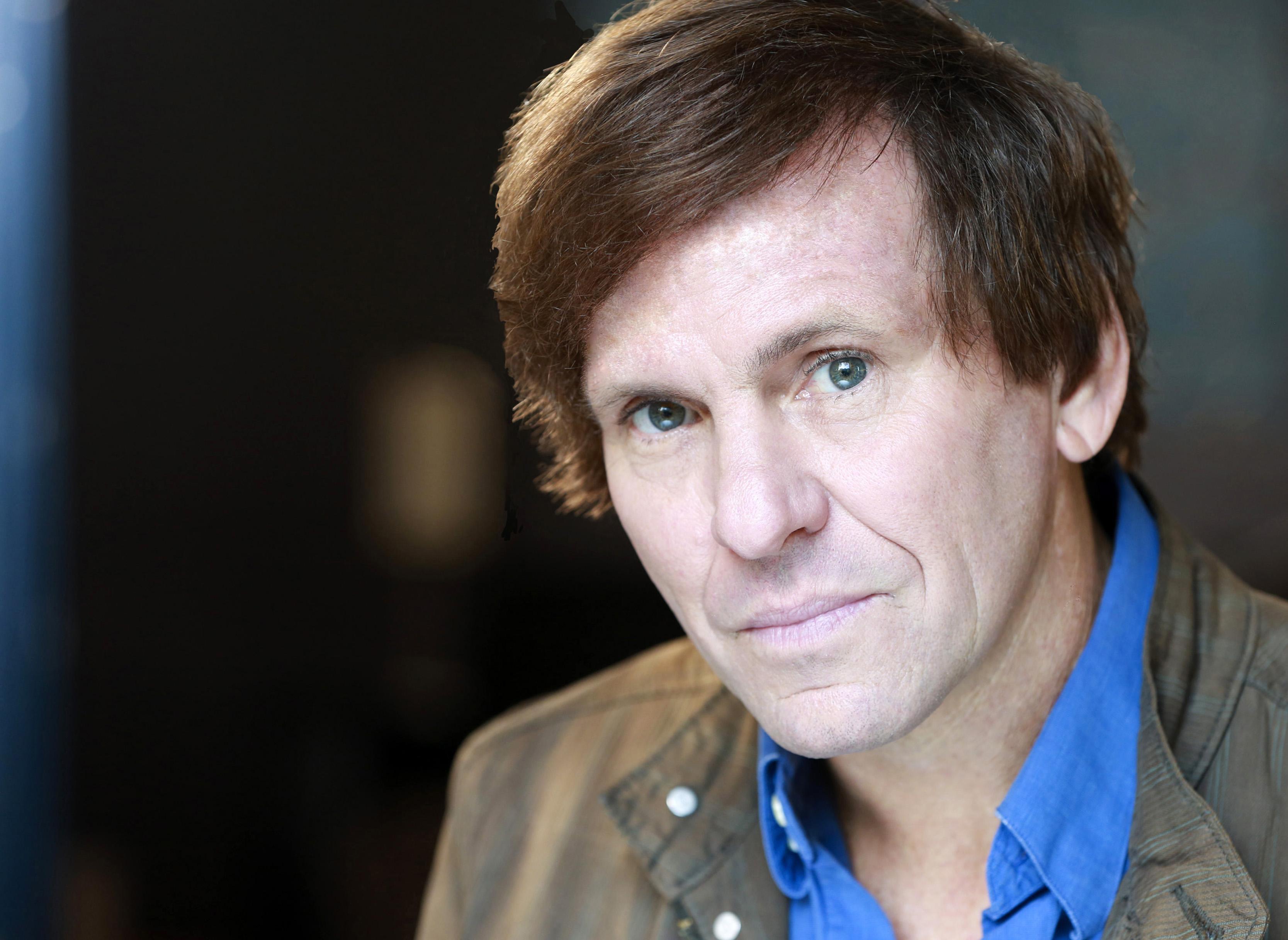 actor Mark Hatfield large photo