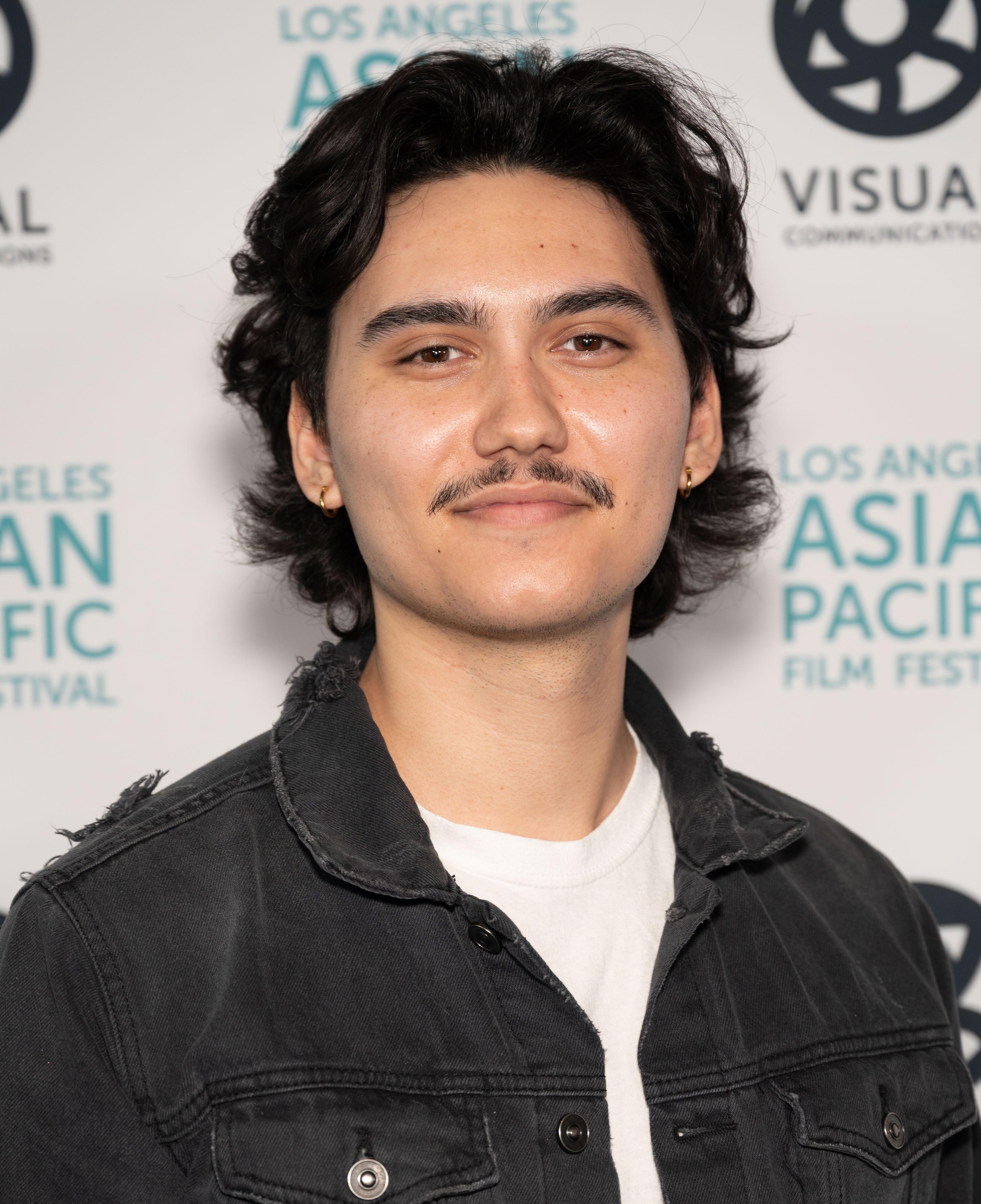 actor Takaya Lloyd large photo