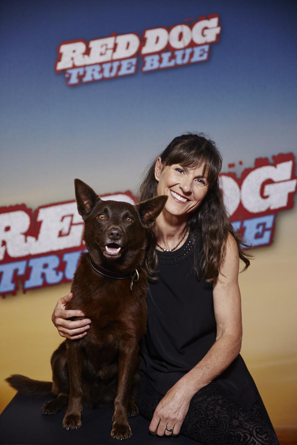 actor Zelie Bullen large photo