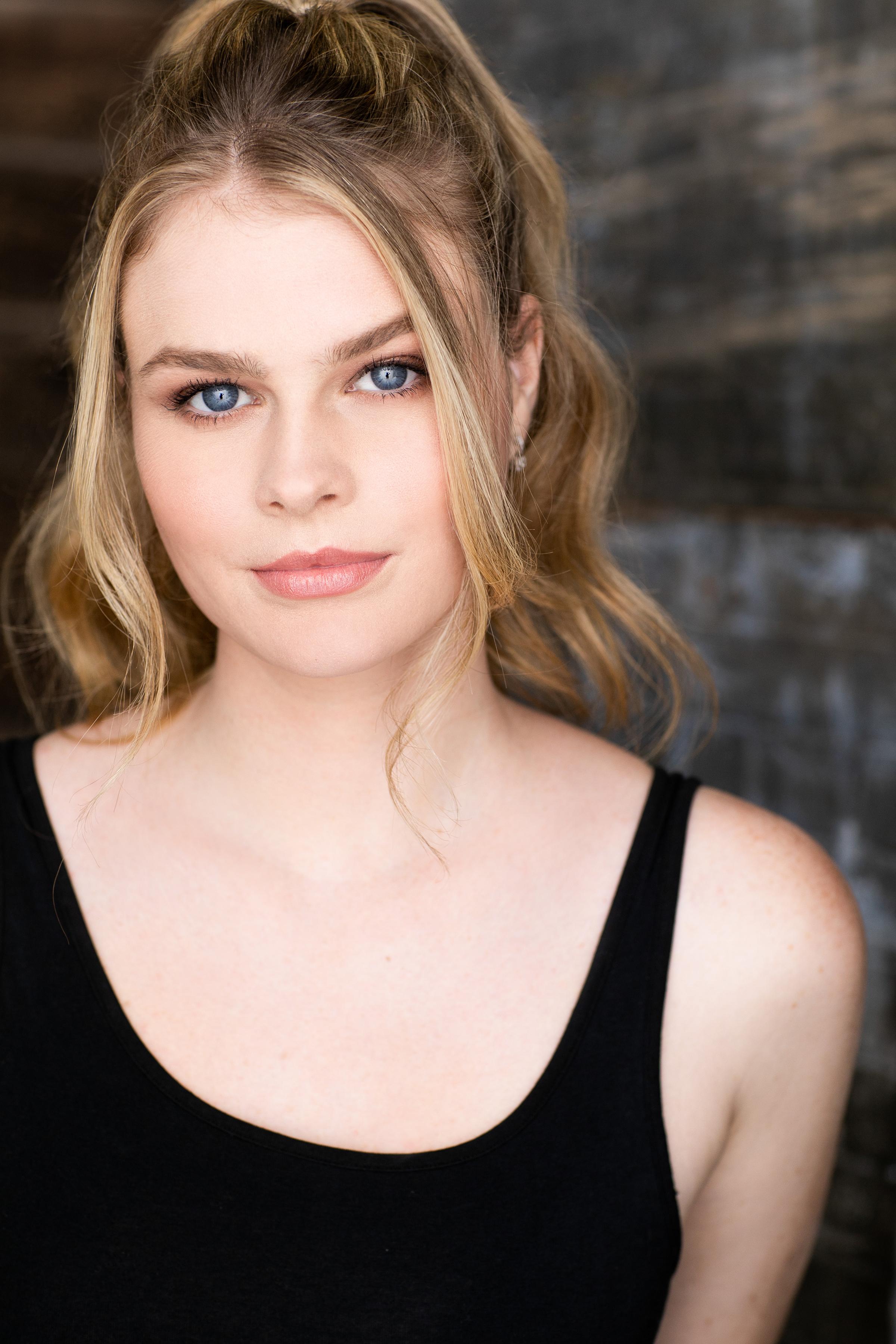 actor Dominique Booth large photo