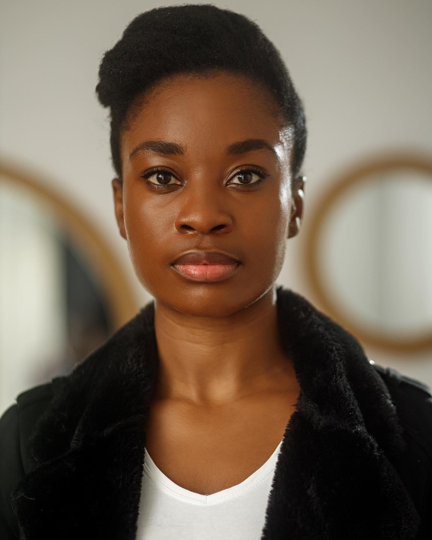 actor Uzoamaka Aniunoh large photo