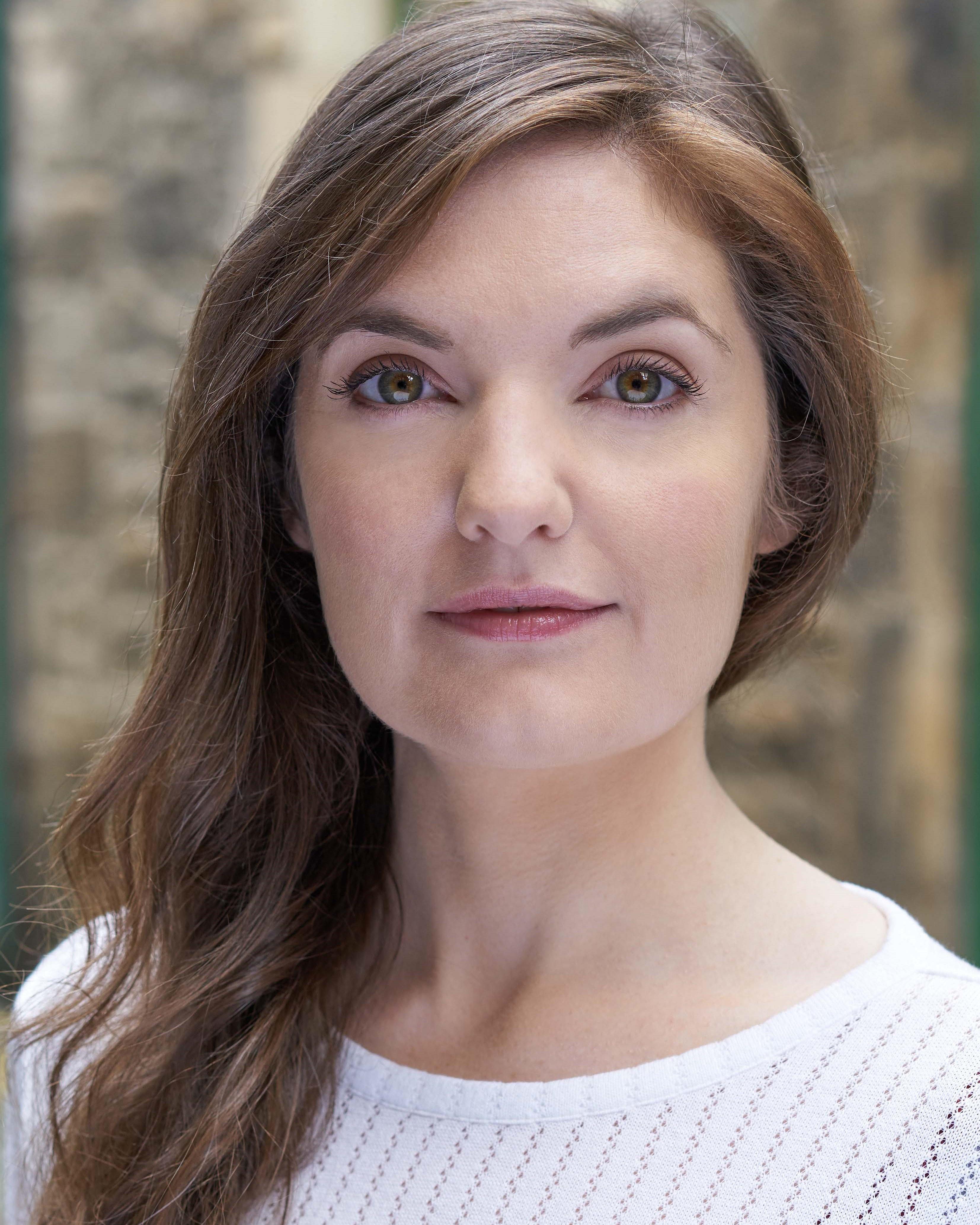 actor Kirsty Eila McIntyre large photo