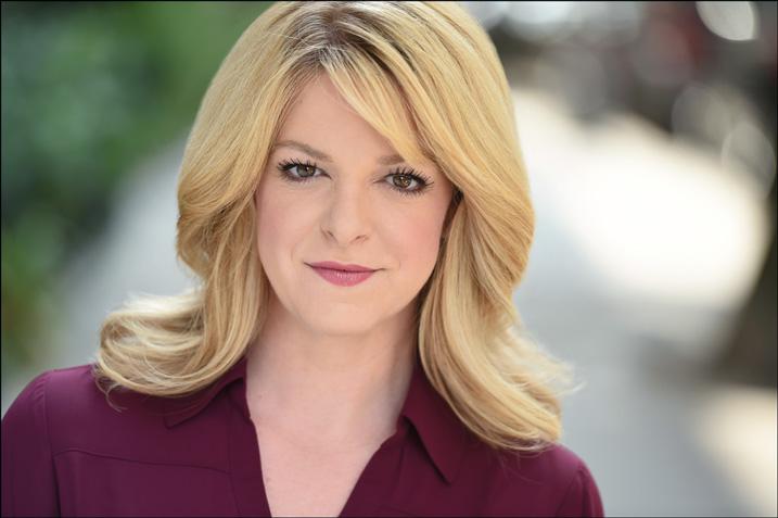 actor Molly Logan Chase large photo