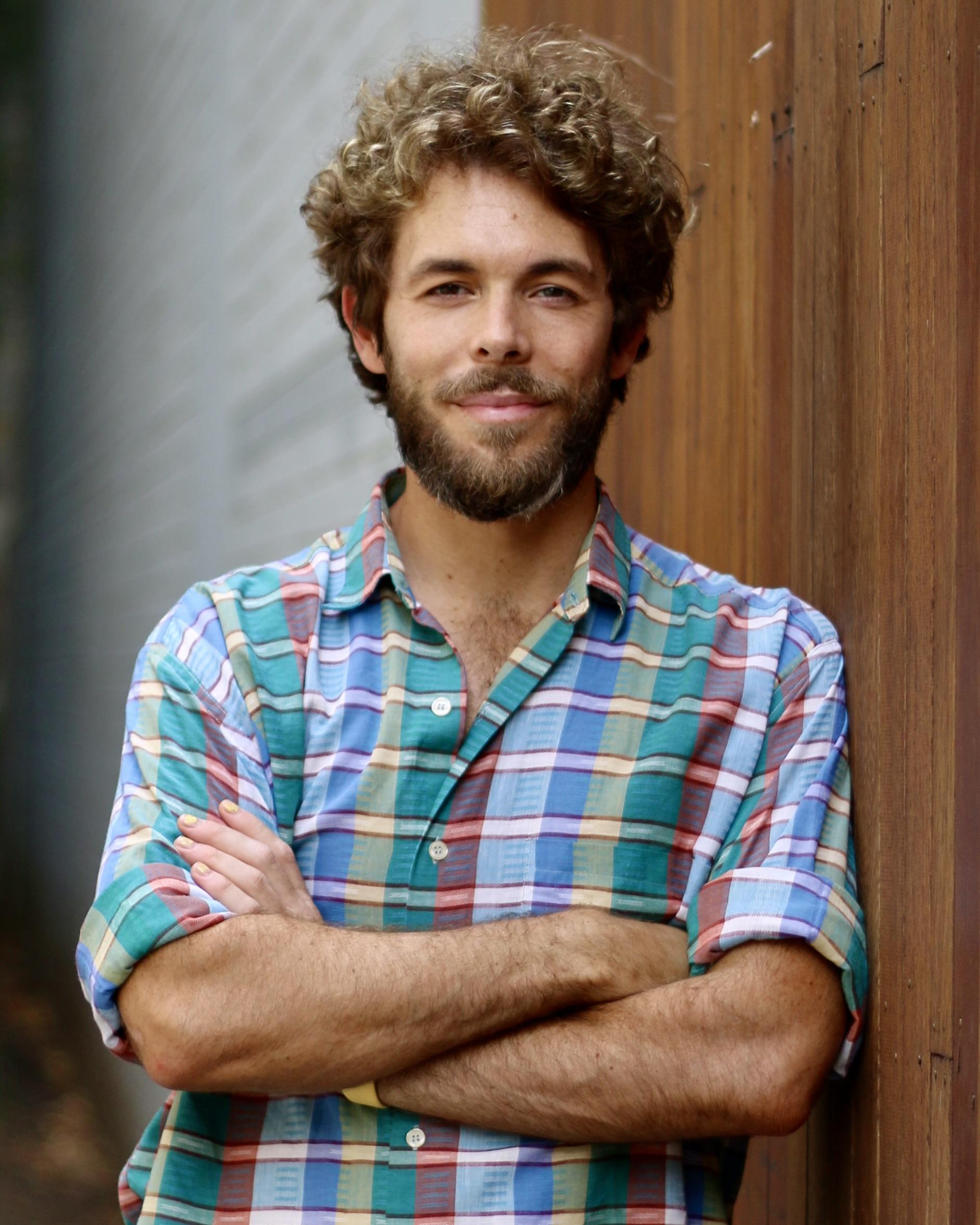 actor Rowan Davie large photo