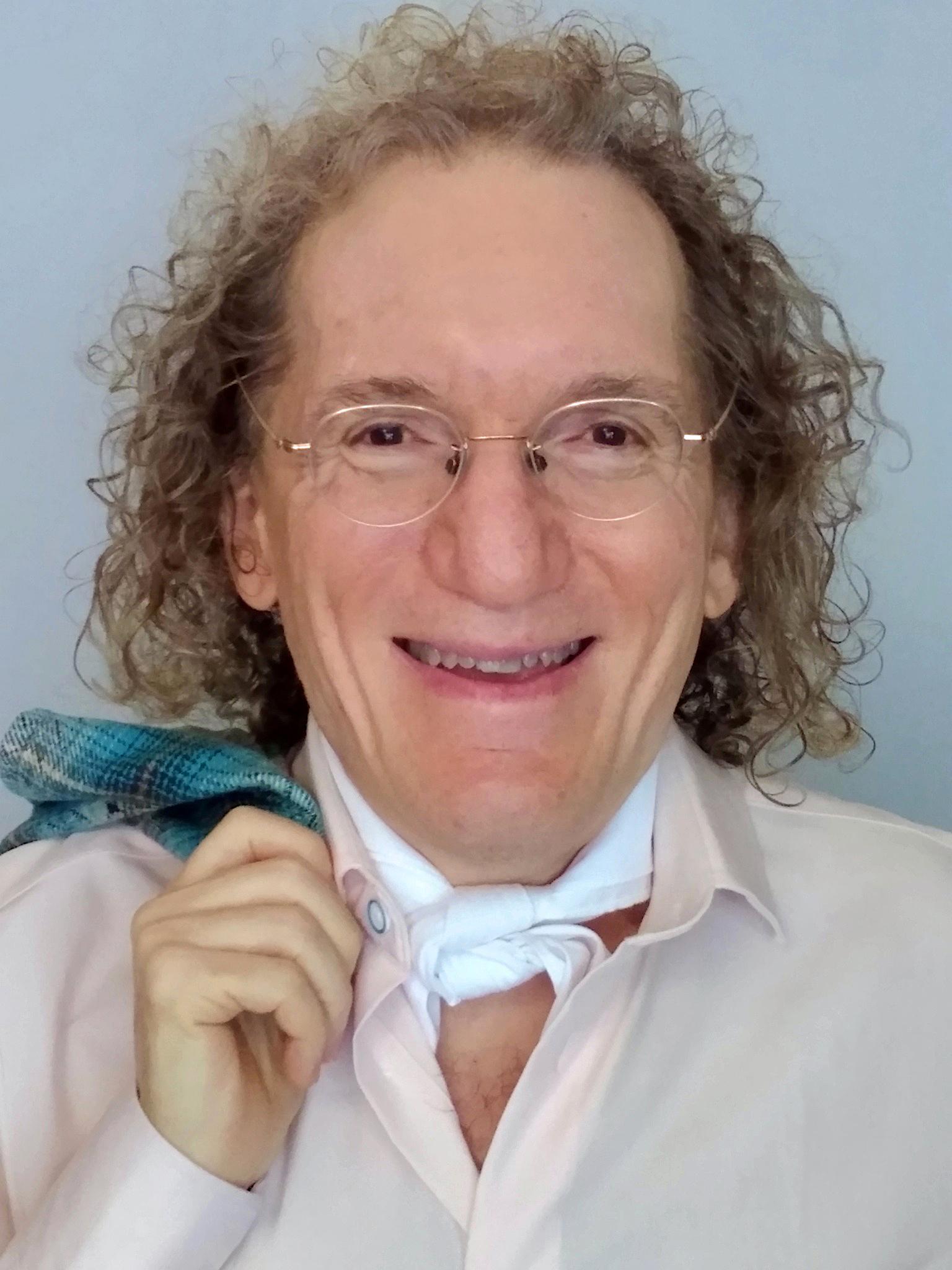 actor Holland MacFallister large photo