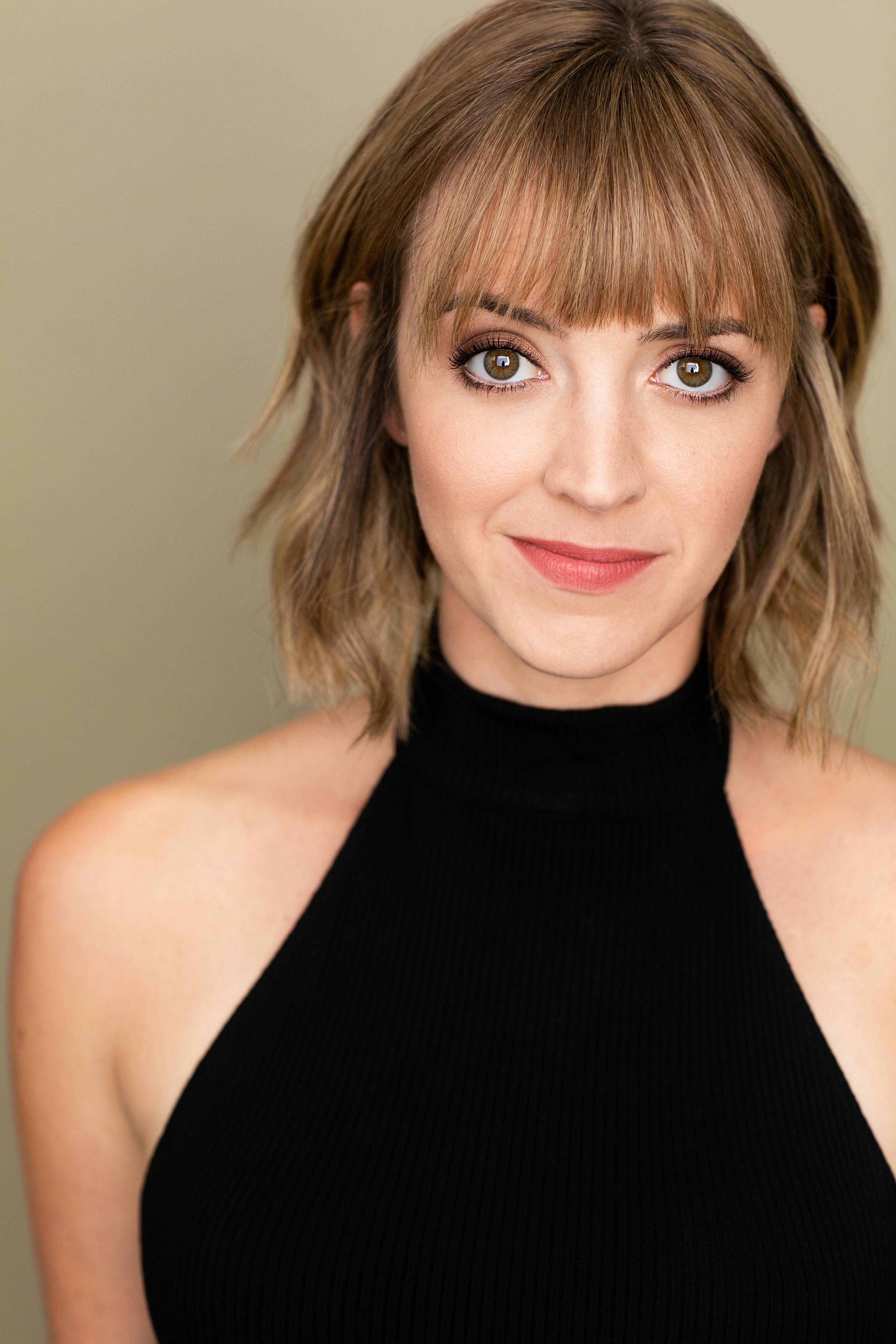 actor Christine Tucker large photo