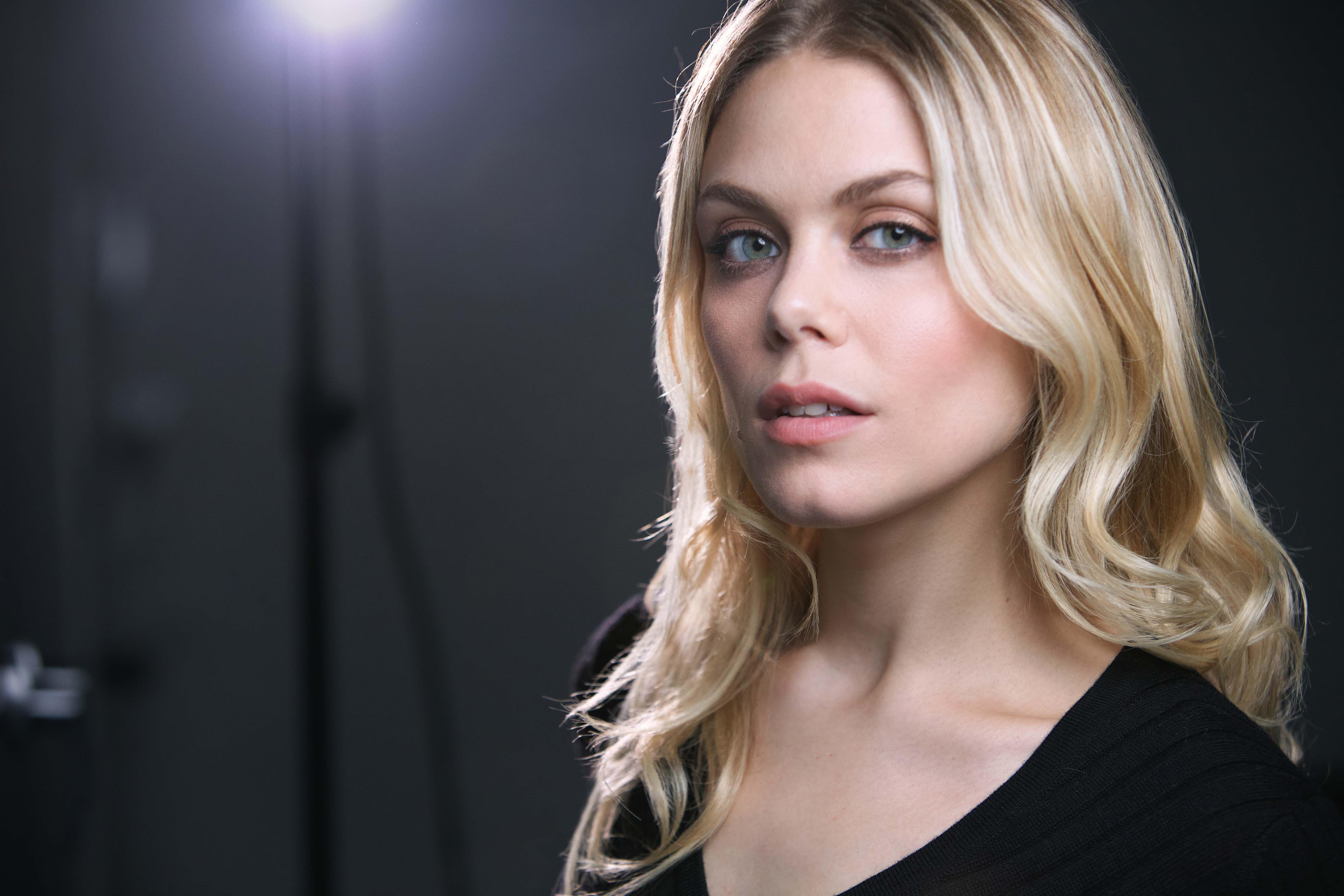 actor Brianna Cohen large photo