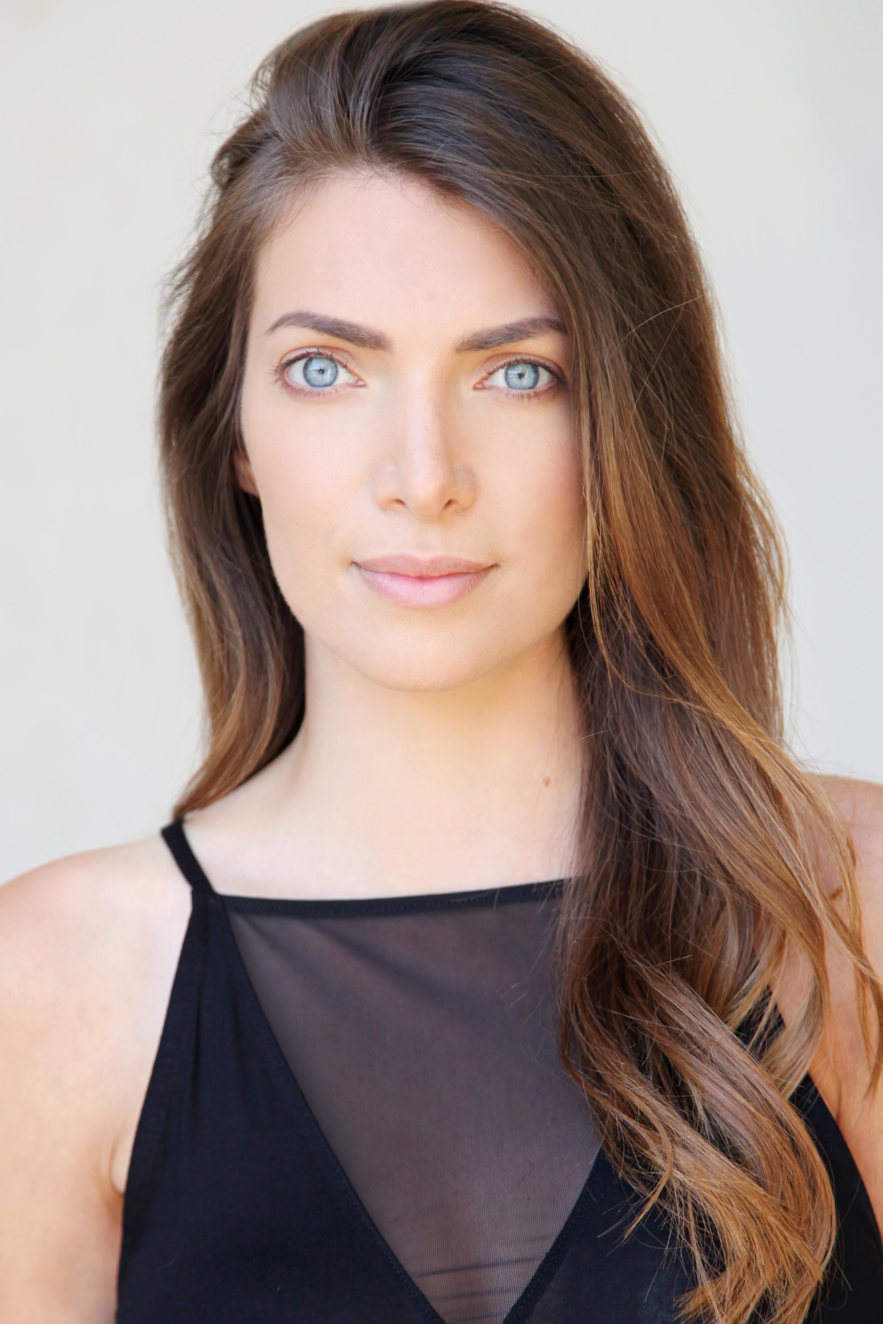 actor Lisa Martin large photo